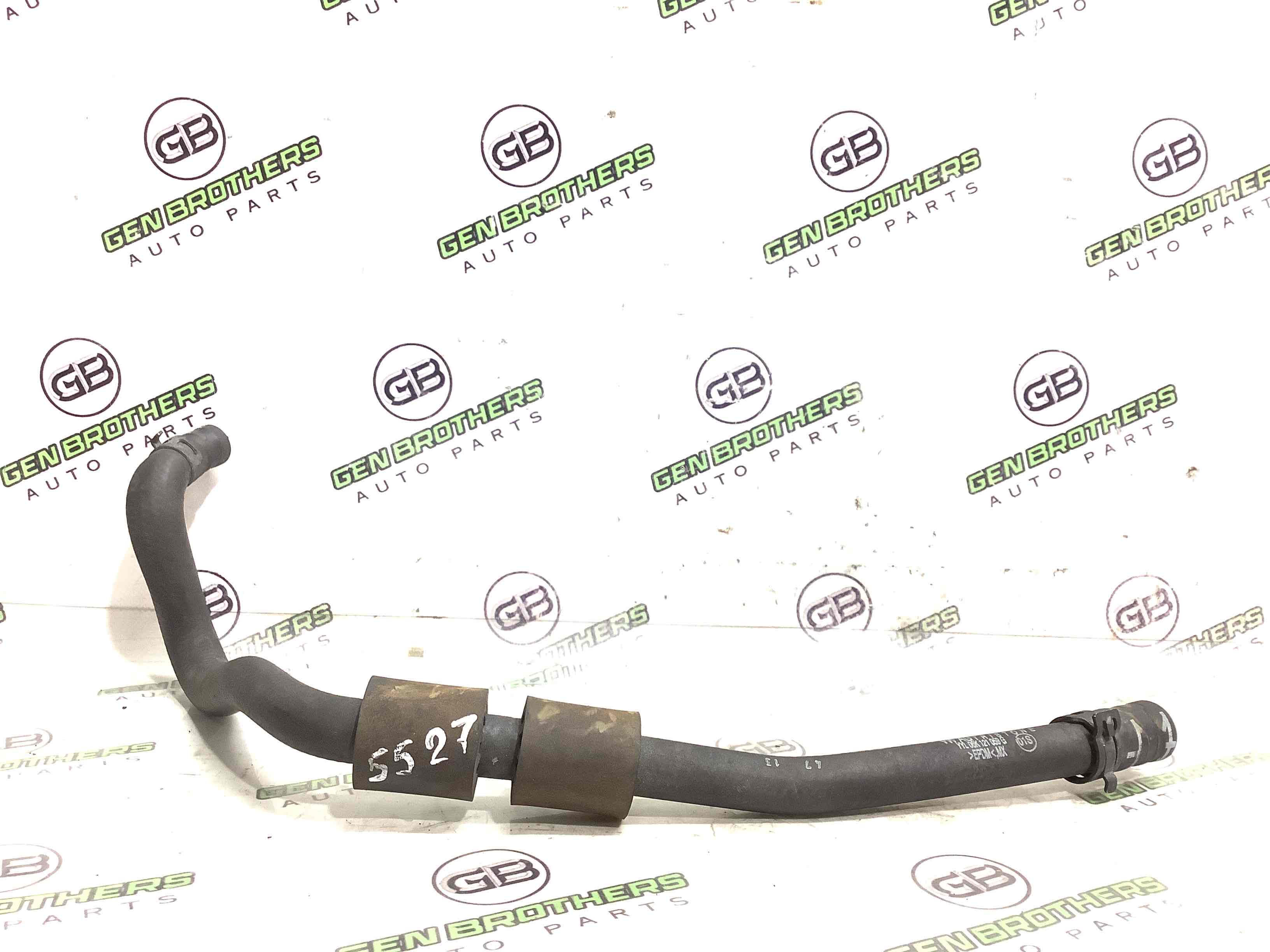 Патрубок трубопровід, шланг