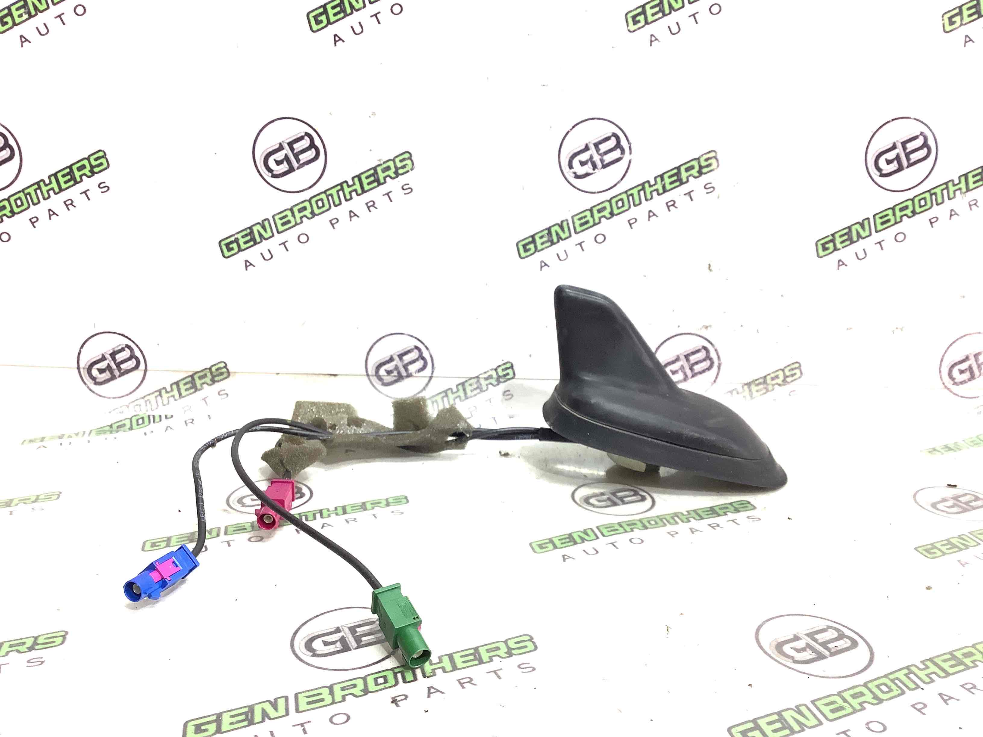 Антена, підсилювач антени