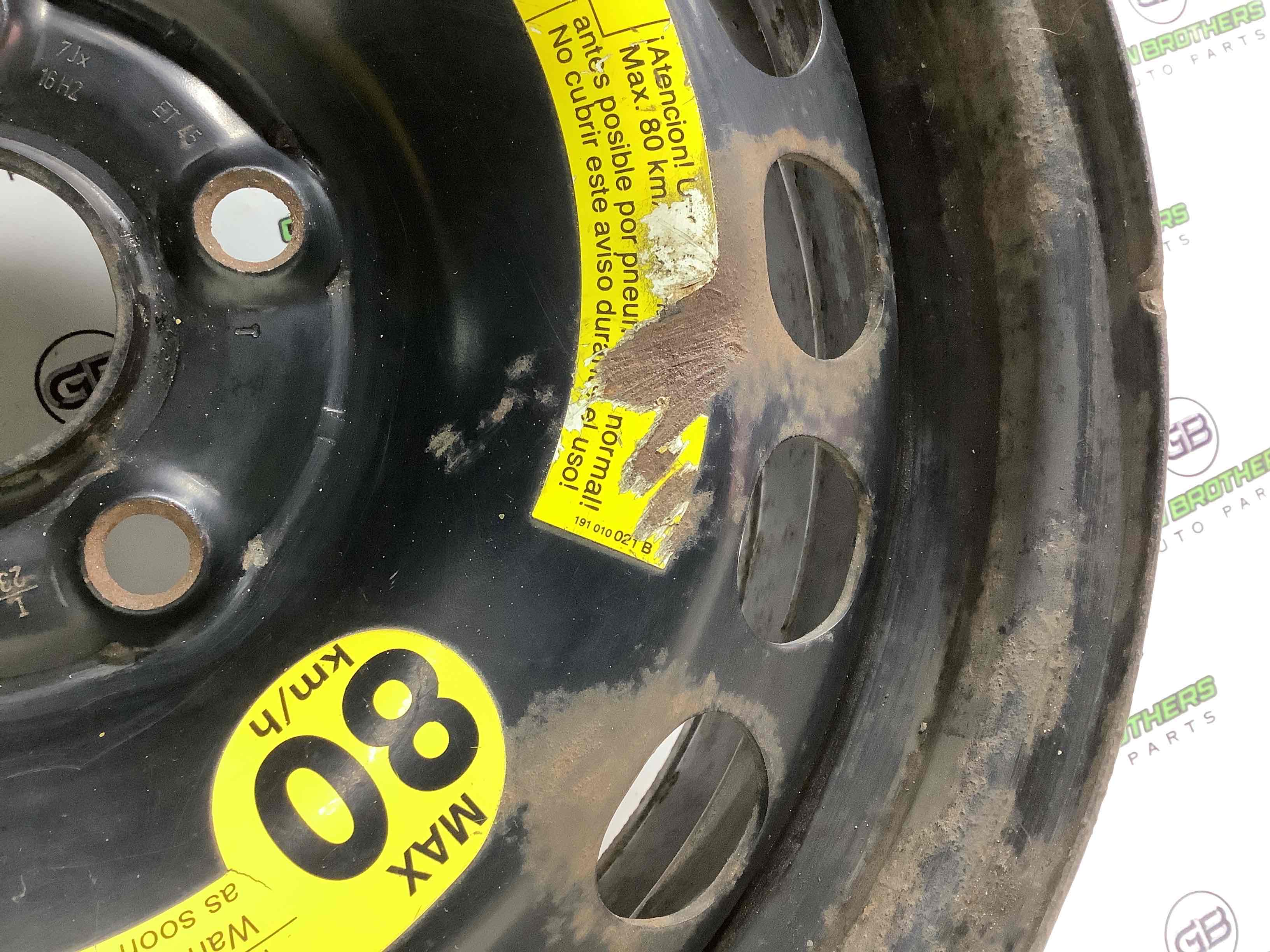 Колесо запасне, тримач, кронштейн, обшивка