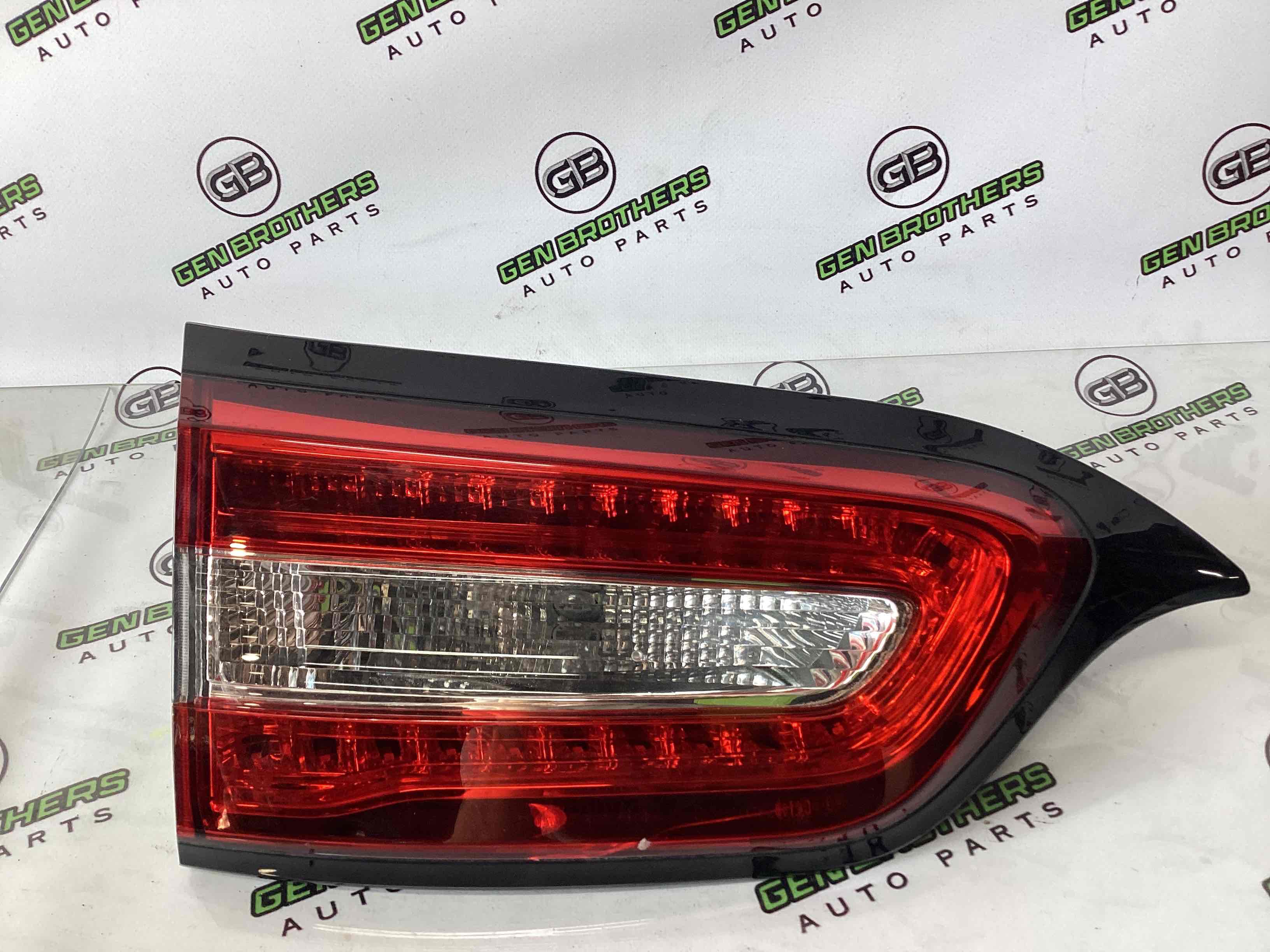 Ліхтар задній лівий