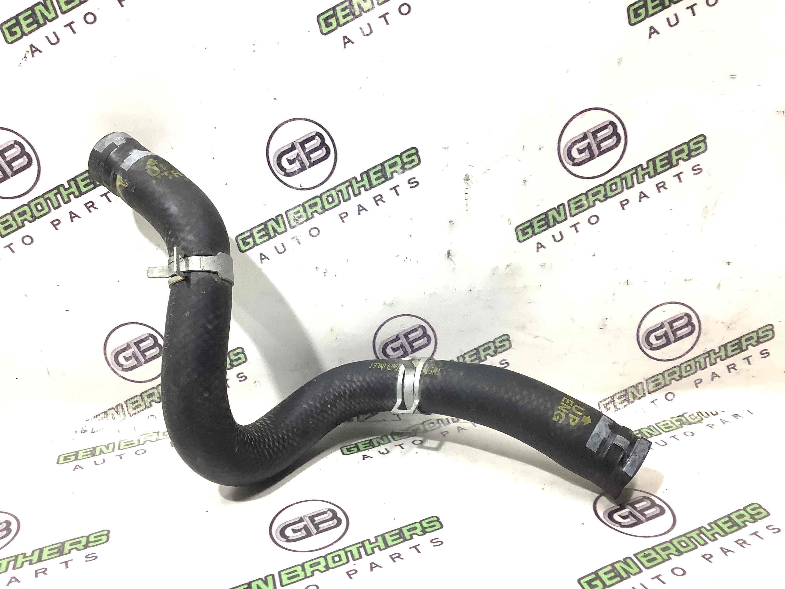 Патрубок трубопровід, шланг