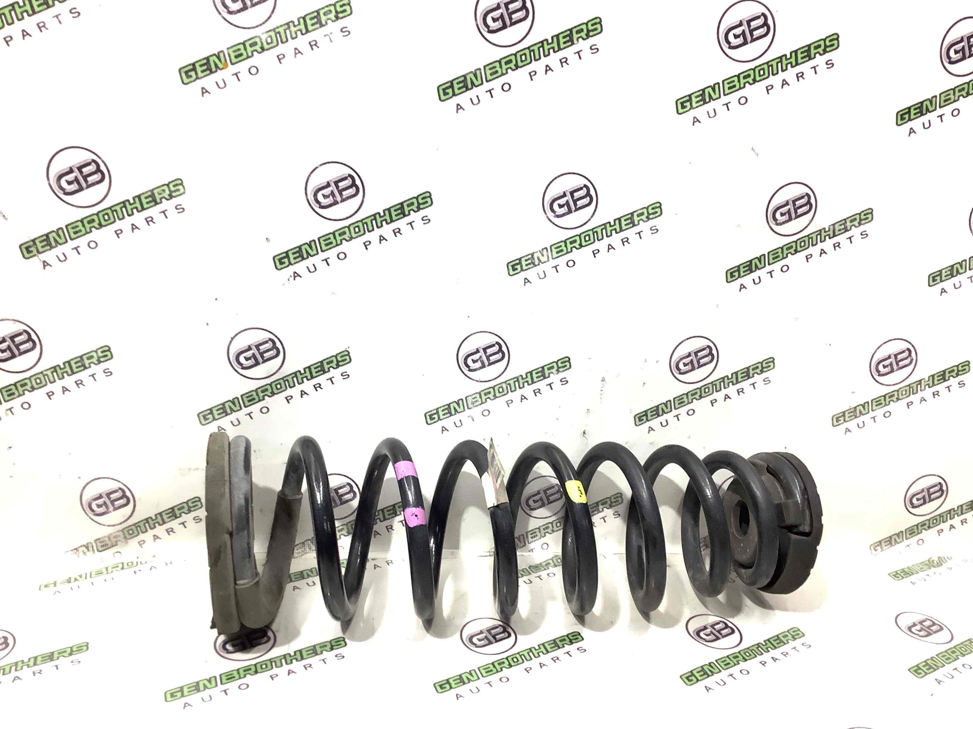 Пружина задня