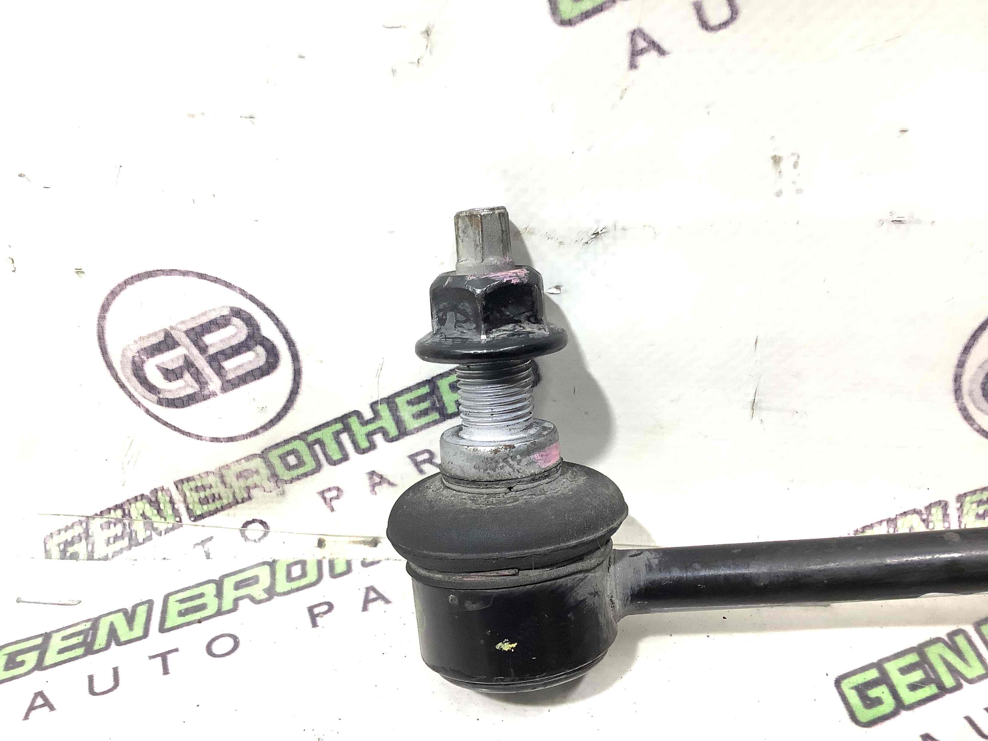 Стійка стабілізатора