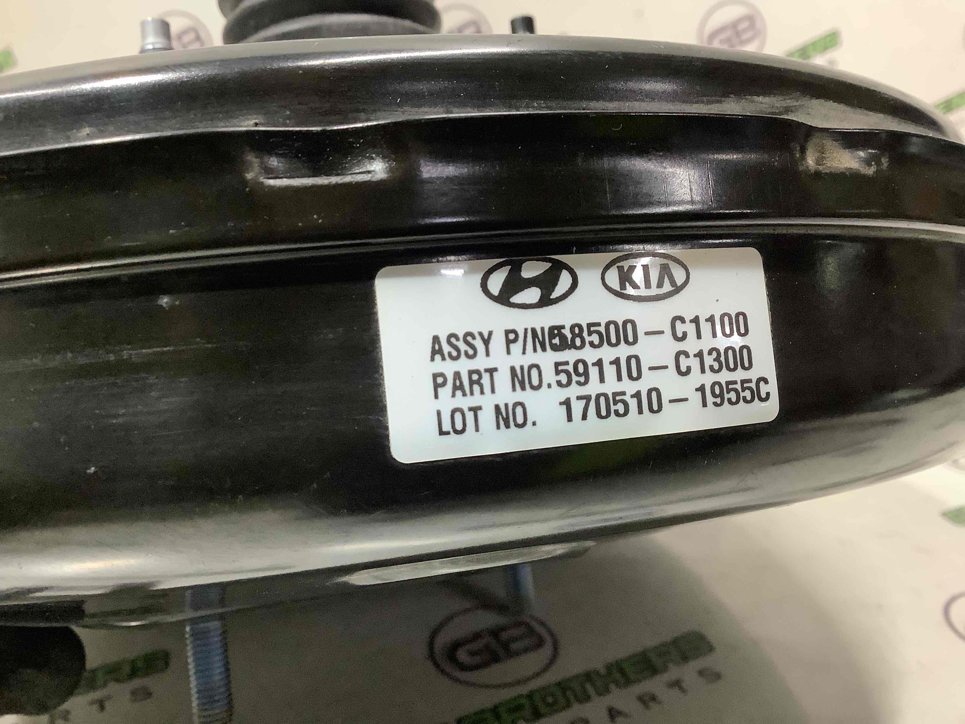 Вакуумний підсилювач гальм