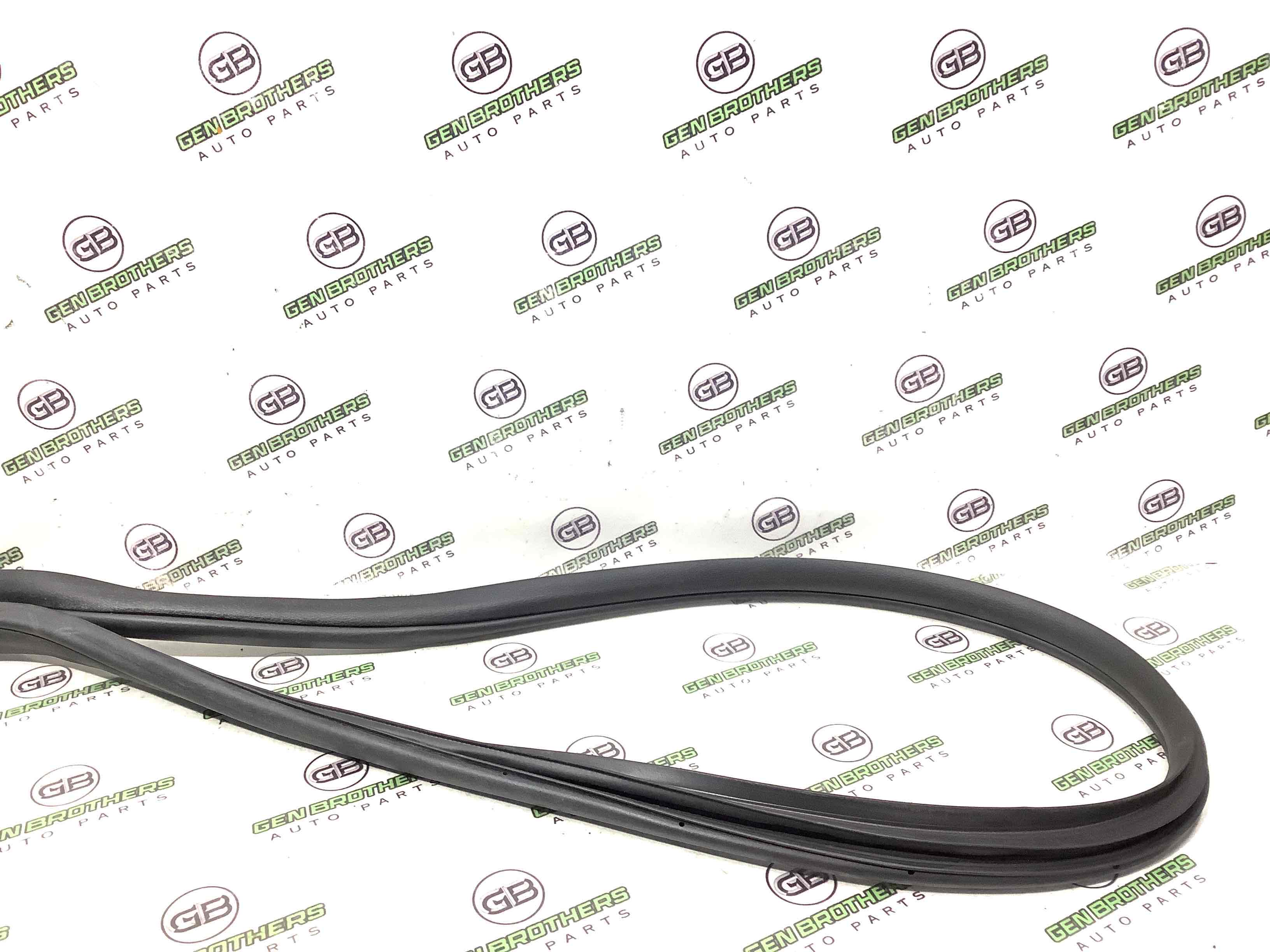 Ущільнювач скла, двері