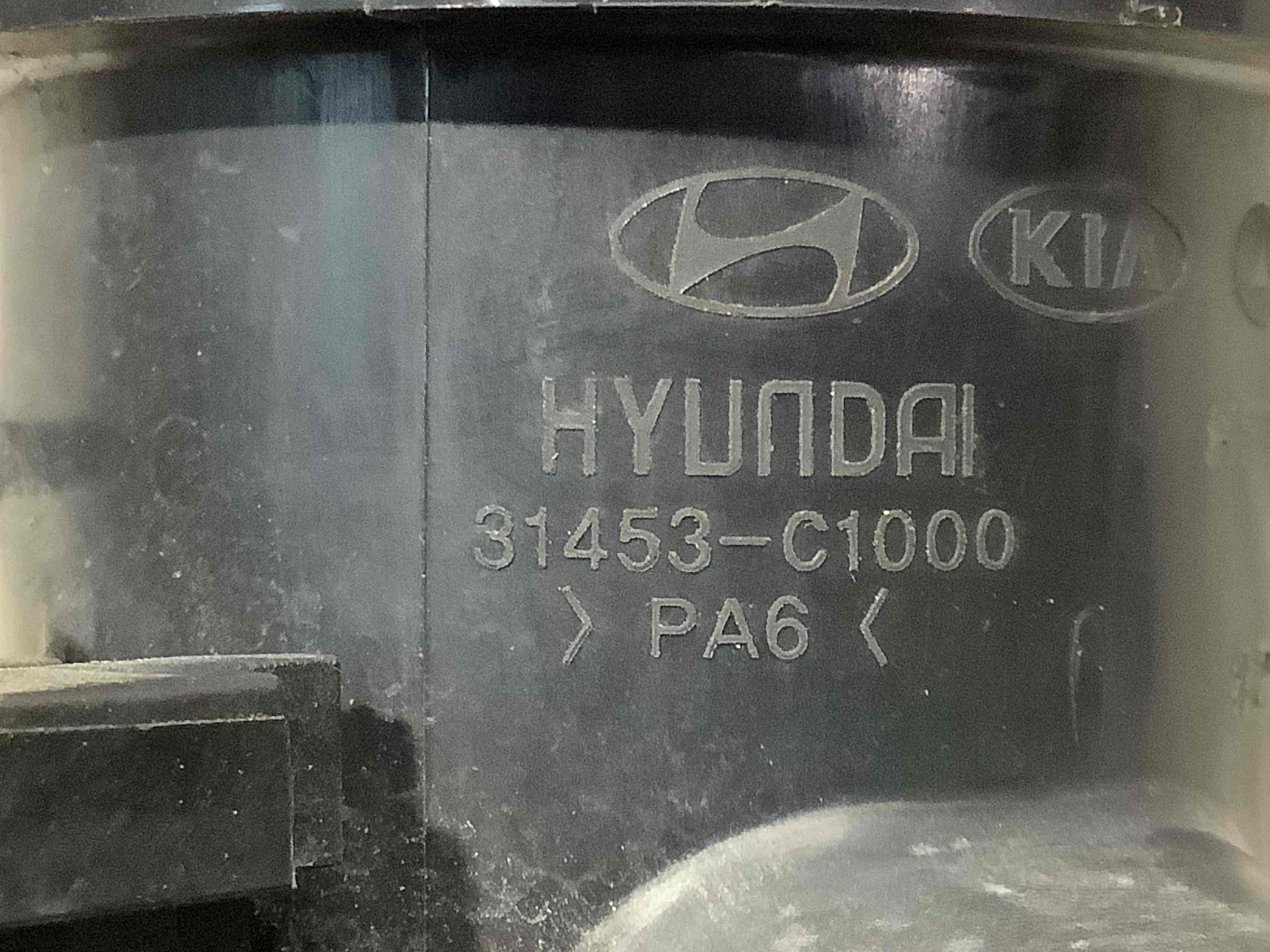 Клапан вентиляції паливного бака