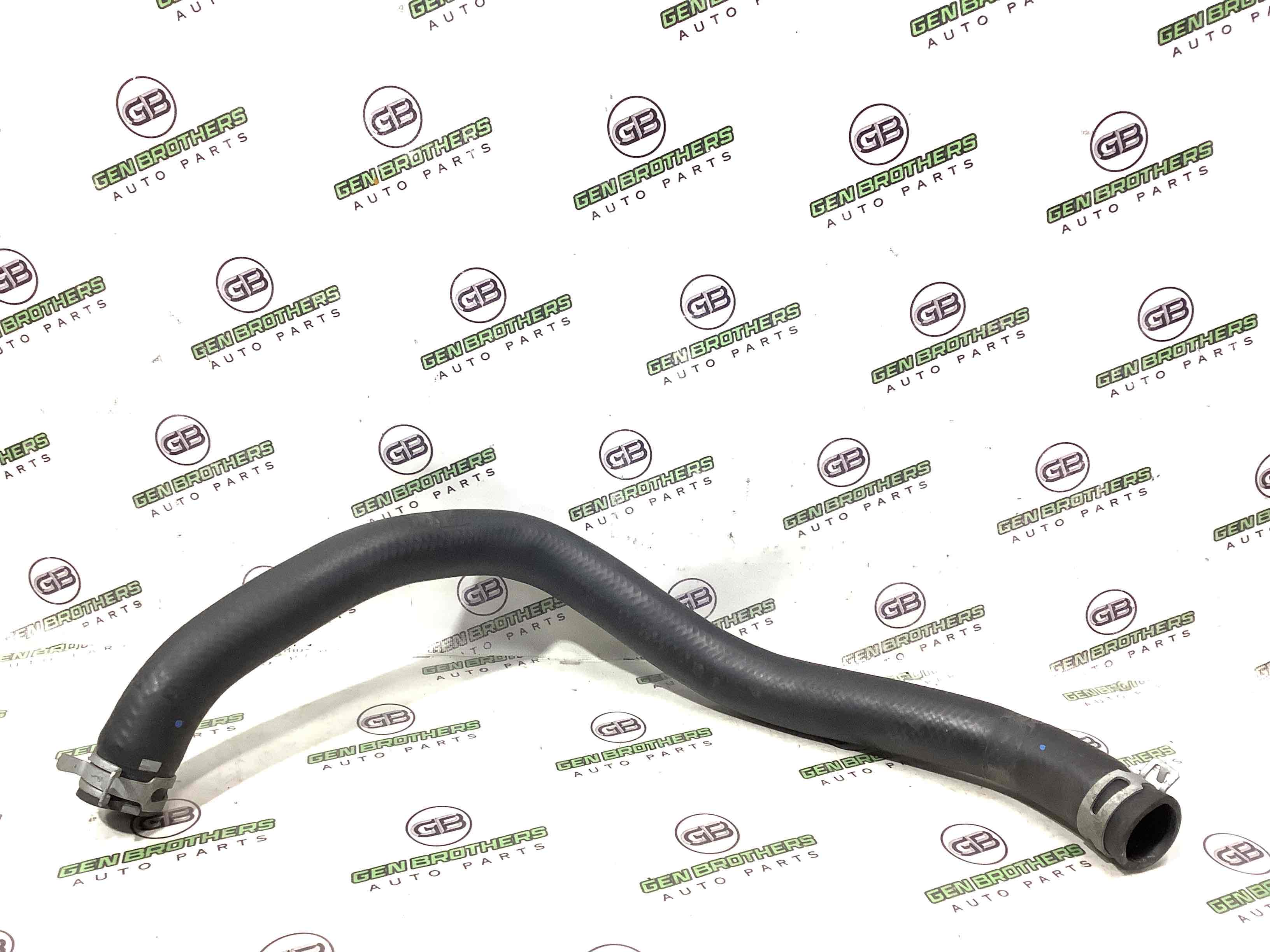 Патрубок радіаторів