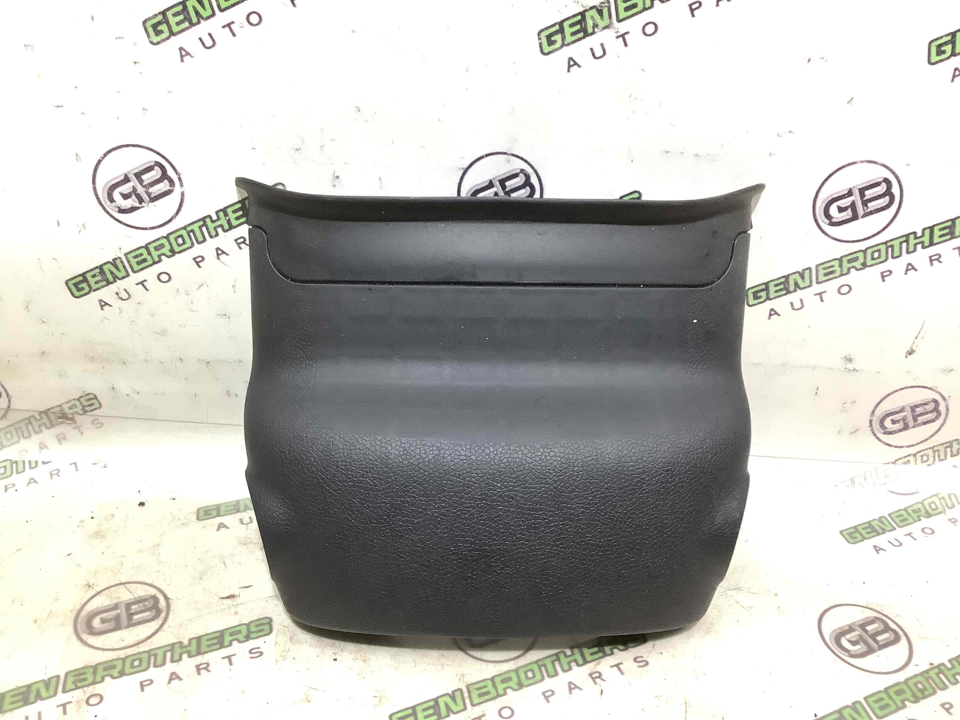 Оздоблення керма та кермової колонки