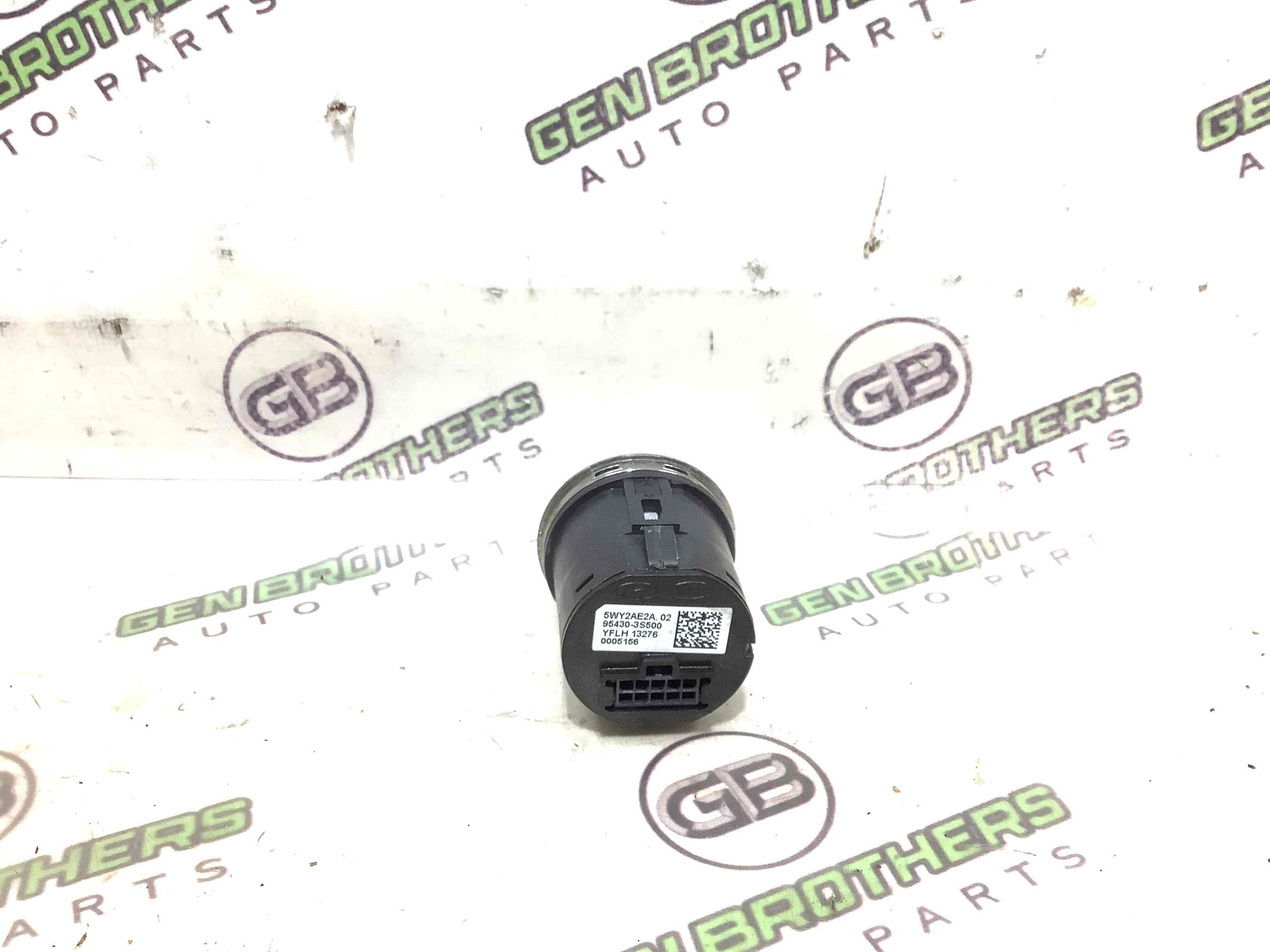 Кнопка запуску двигуна, корпус