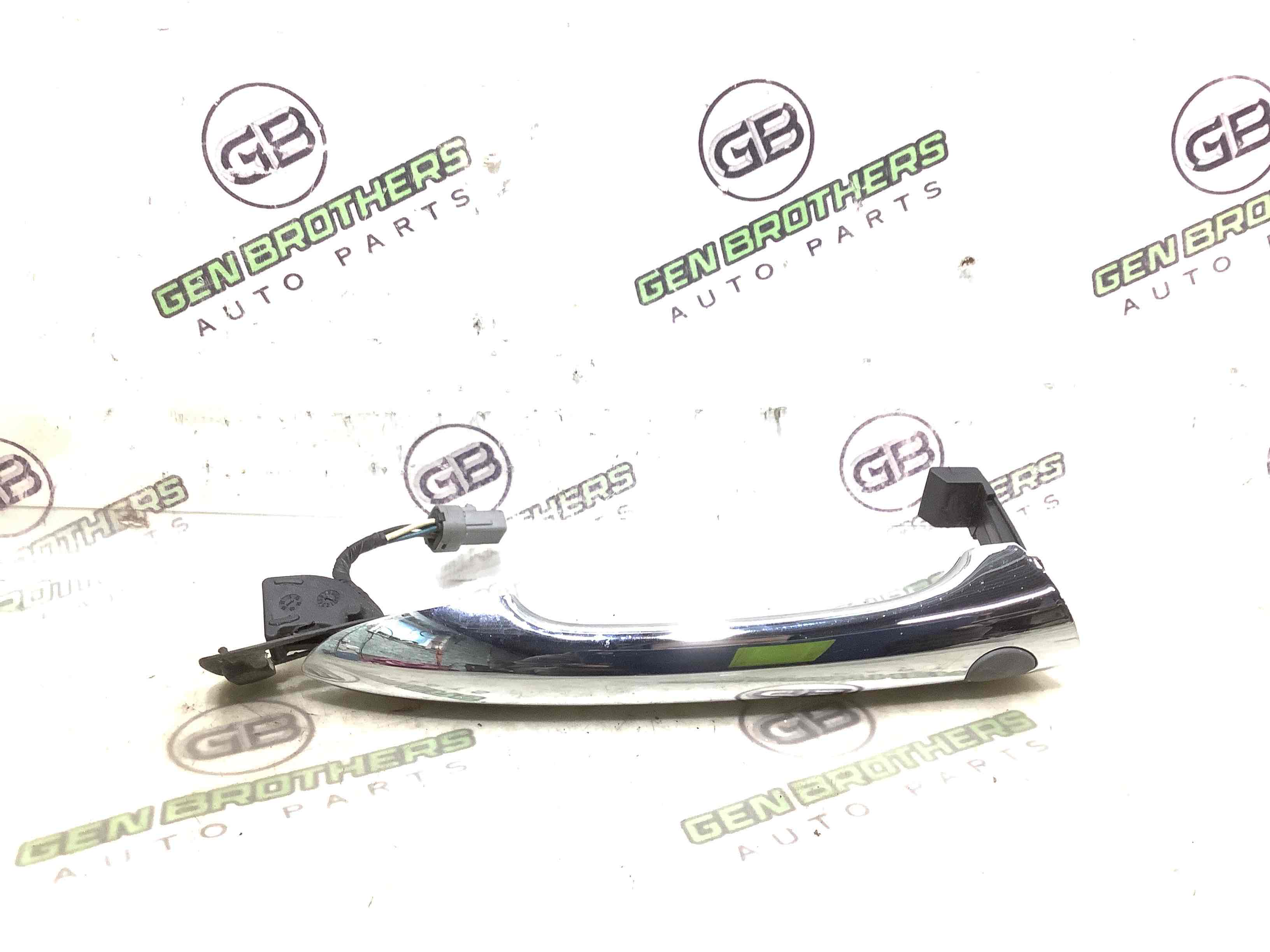 Ручка двері зовнішня