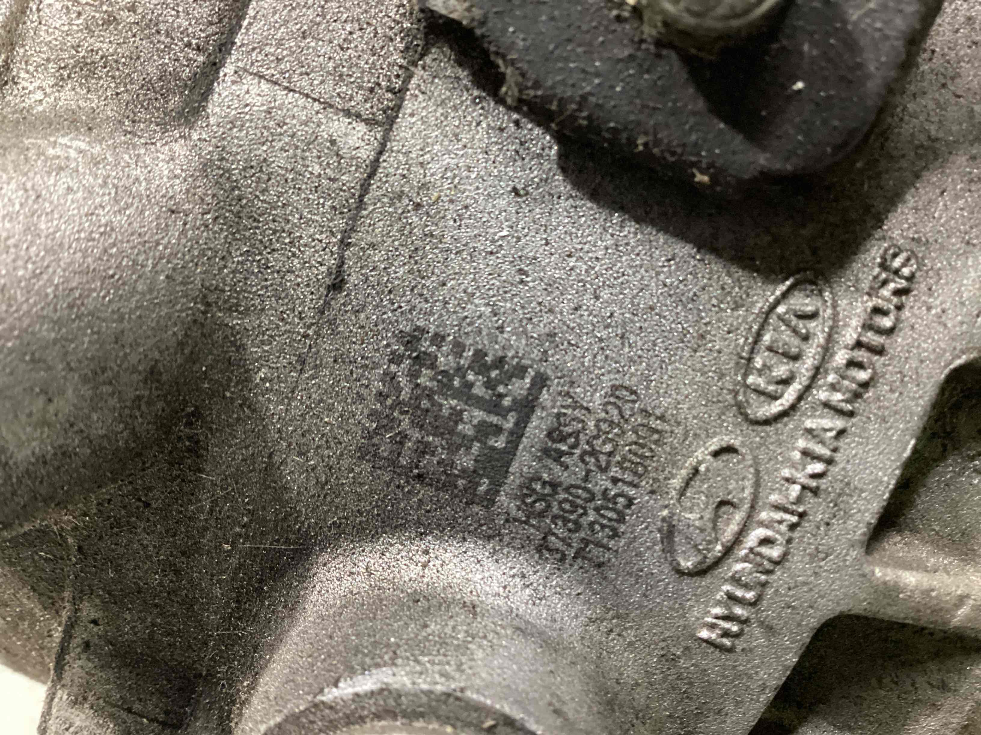 Генератор, кронштейн генератора