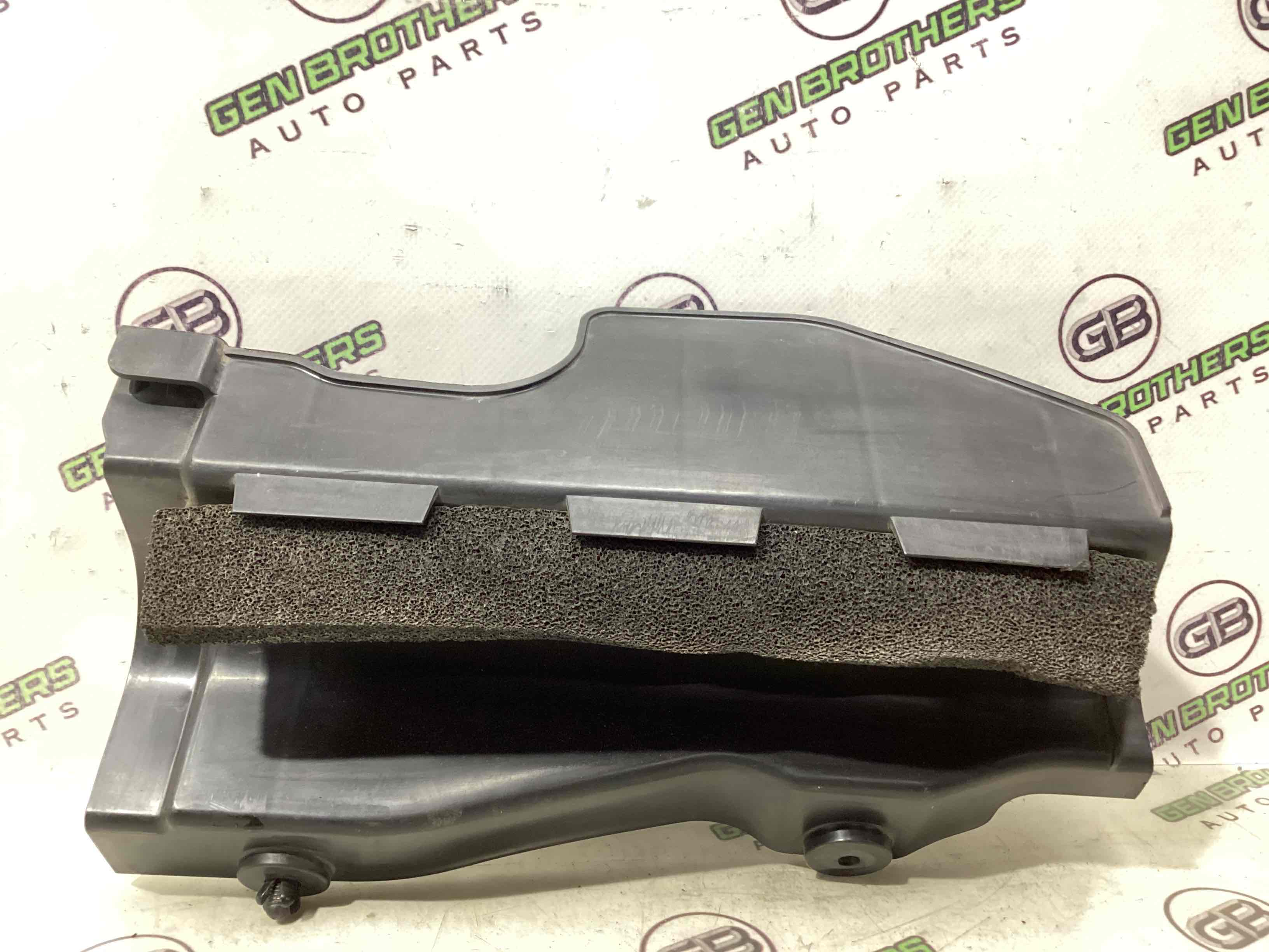 Дефлектор обдува радіатора