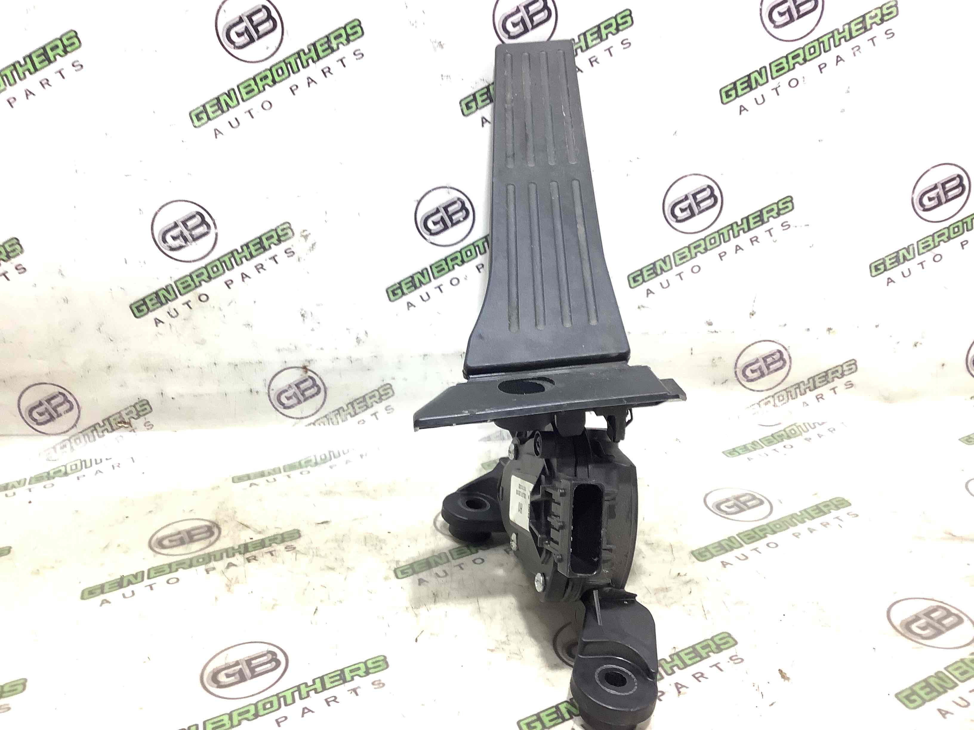 Педаль газу