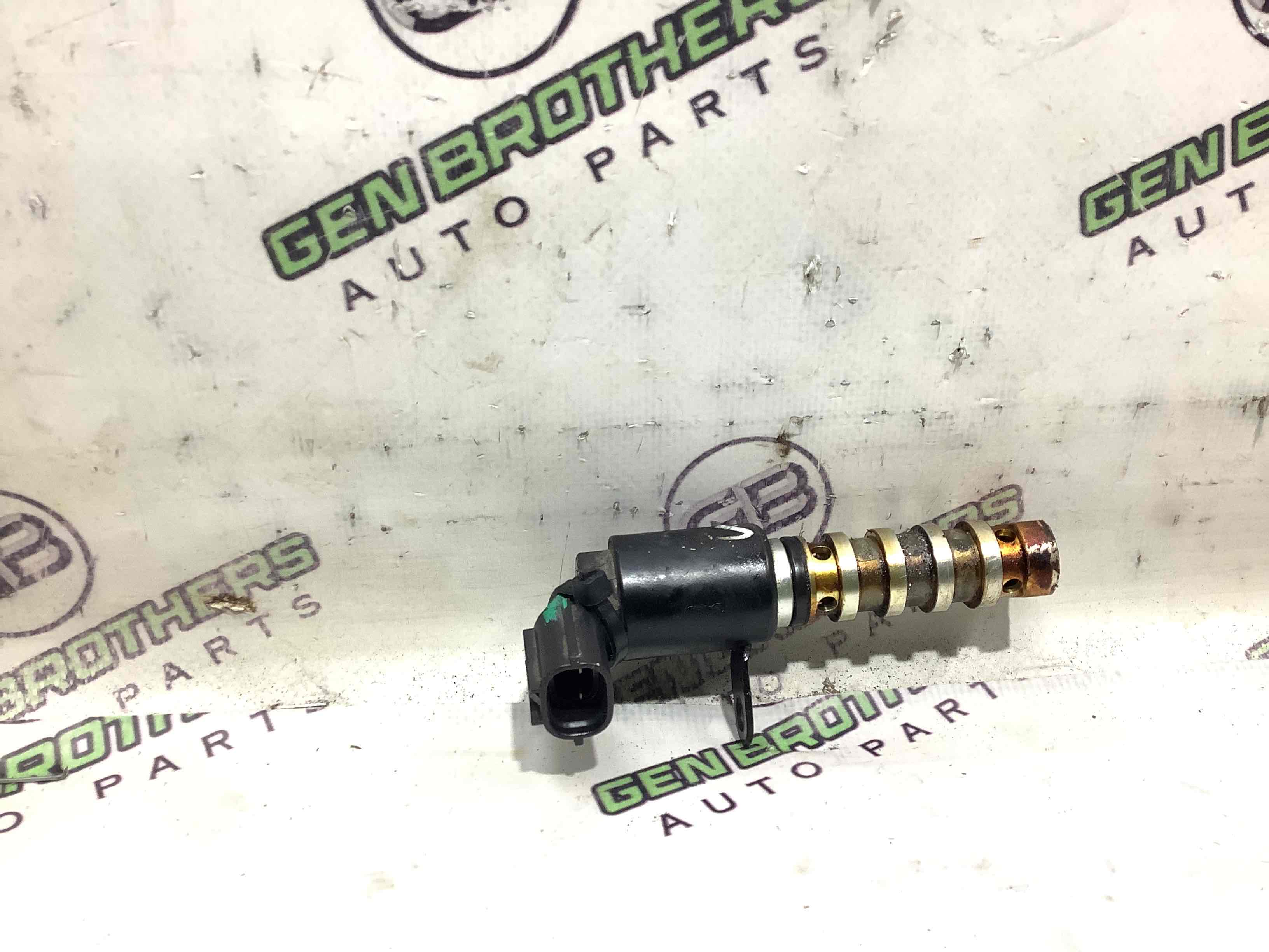 Клапан VVT-i впускной распределительного вала