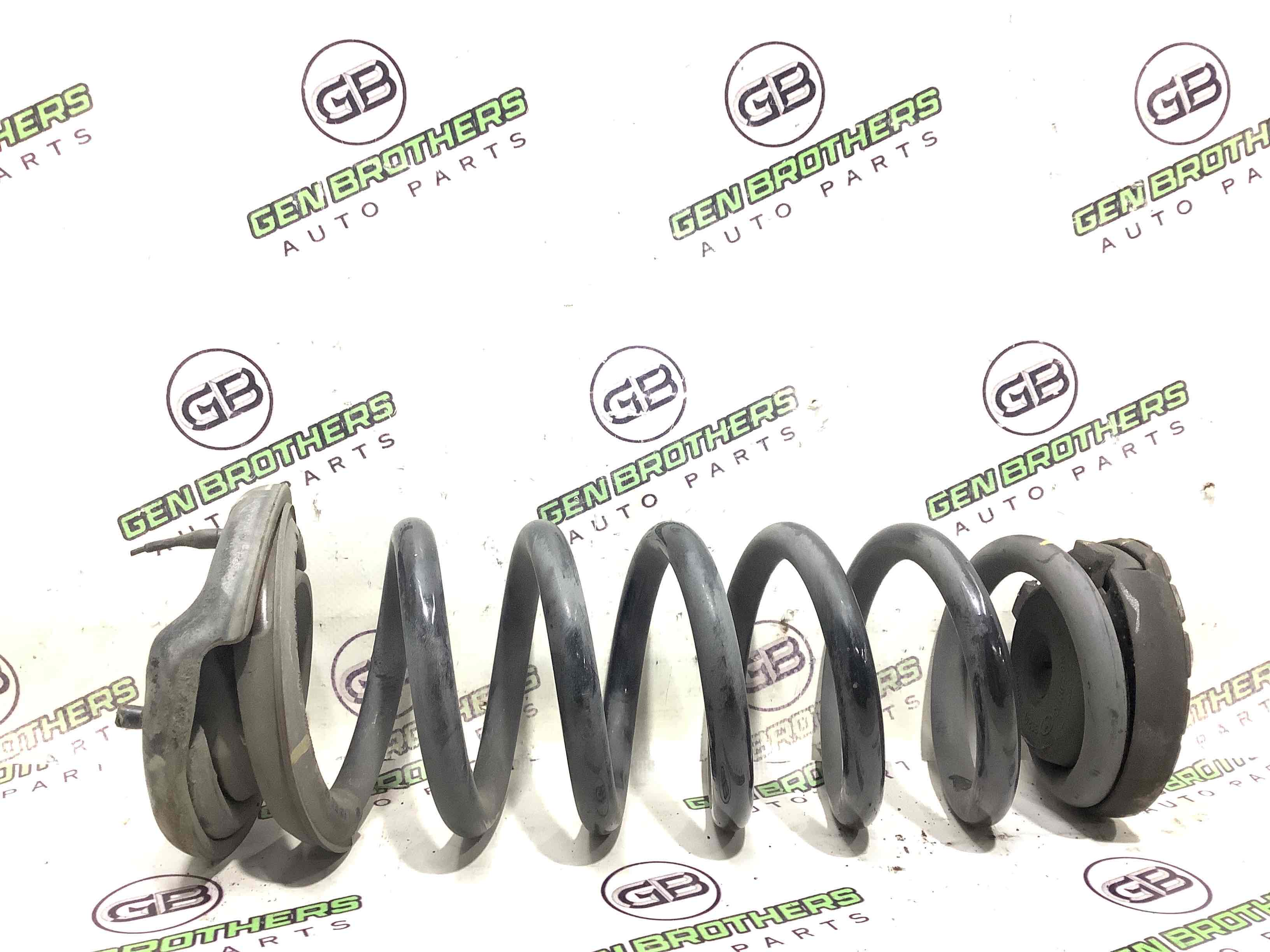 Пружина задняя