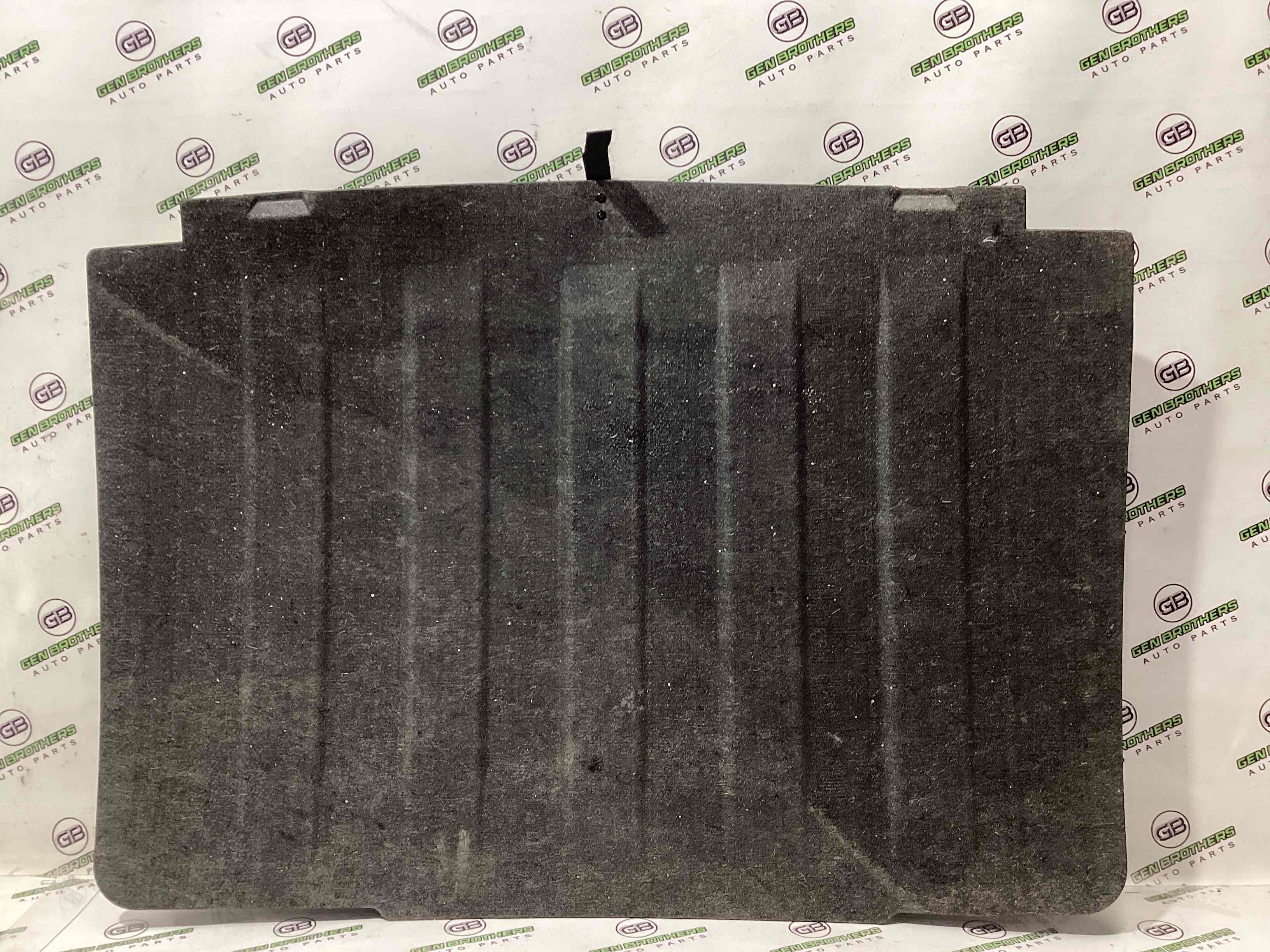 Підлогове покриття багажника, полиця багажника