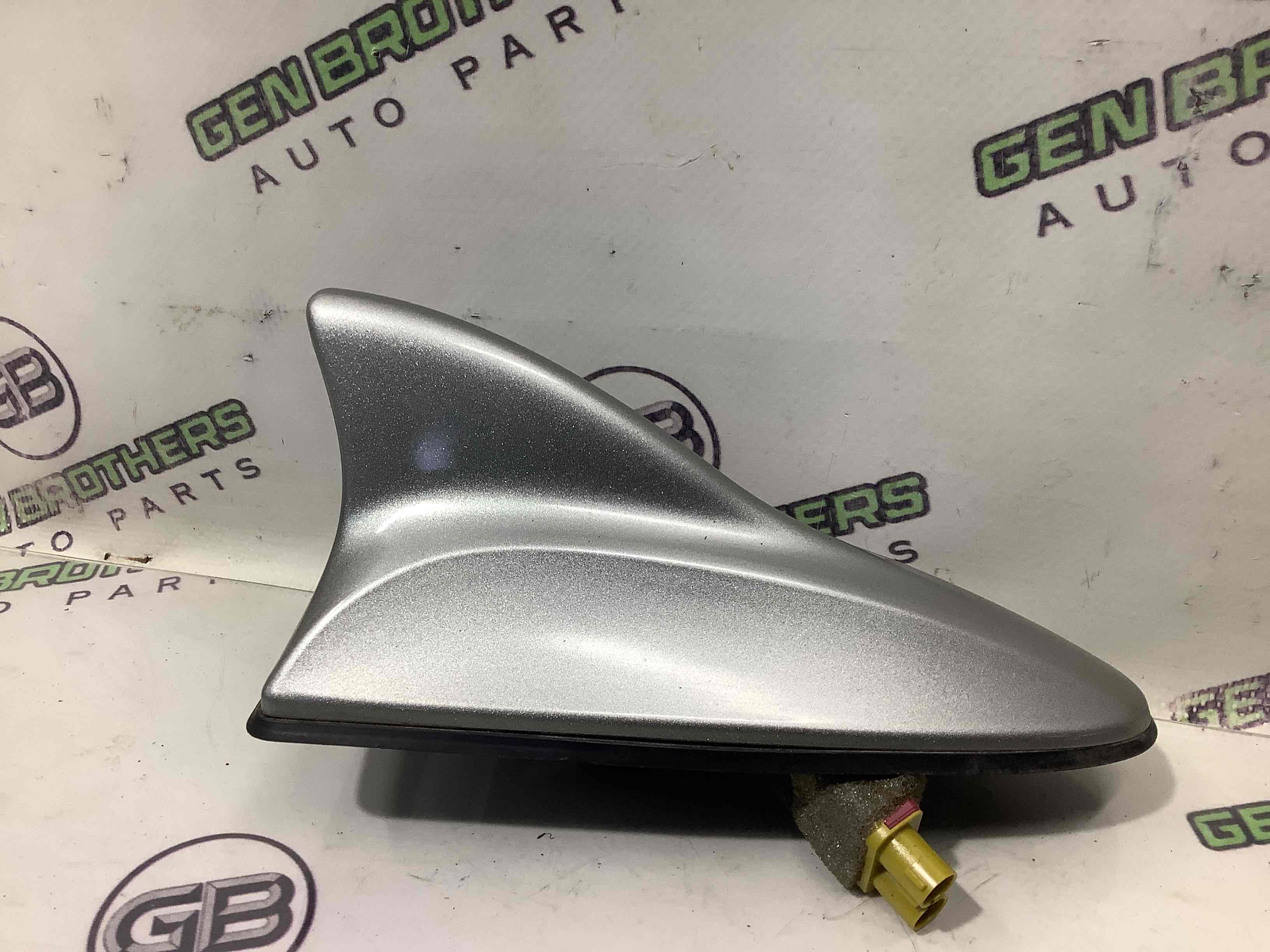 Антена, підсилювач антени