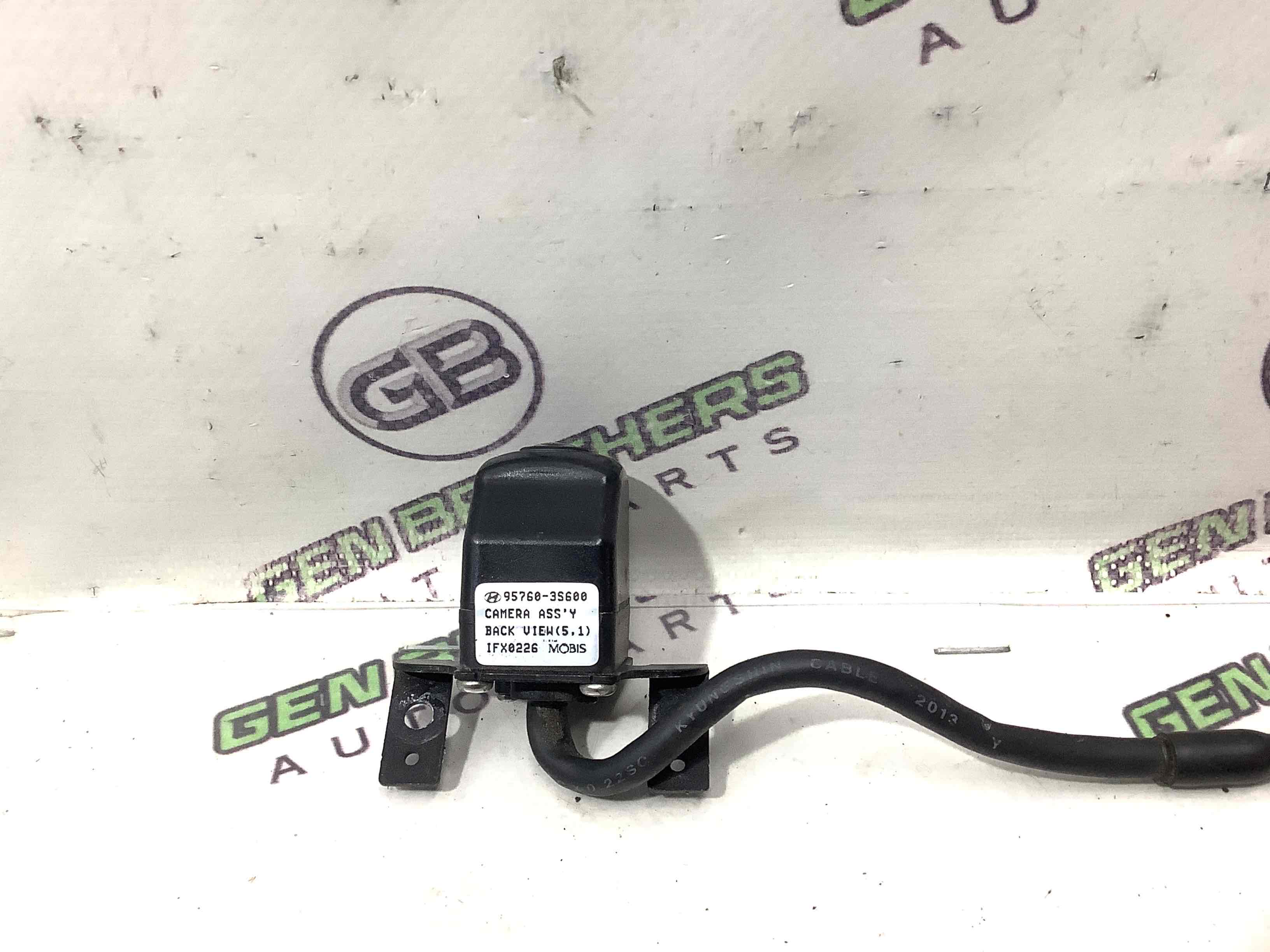 Камера, крепление камеры, корпус