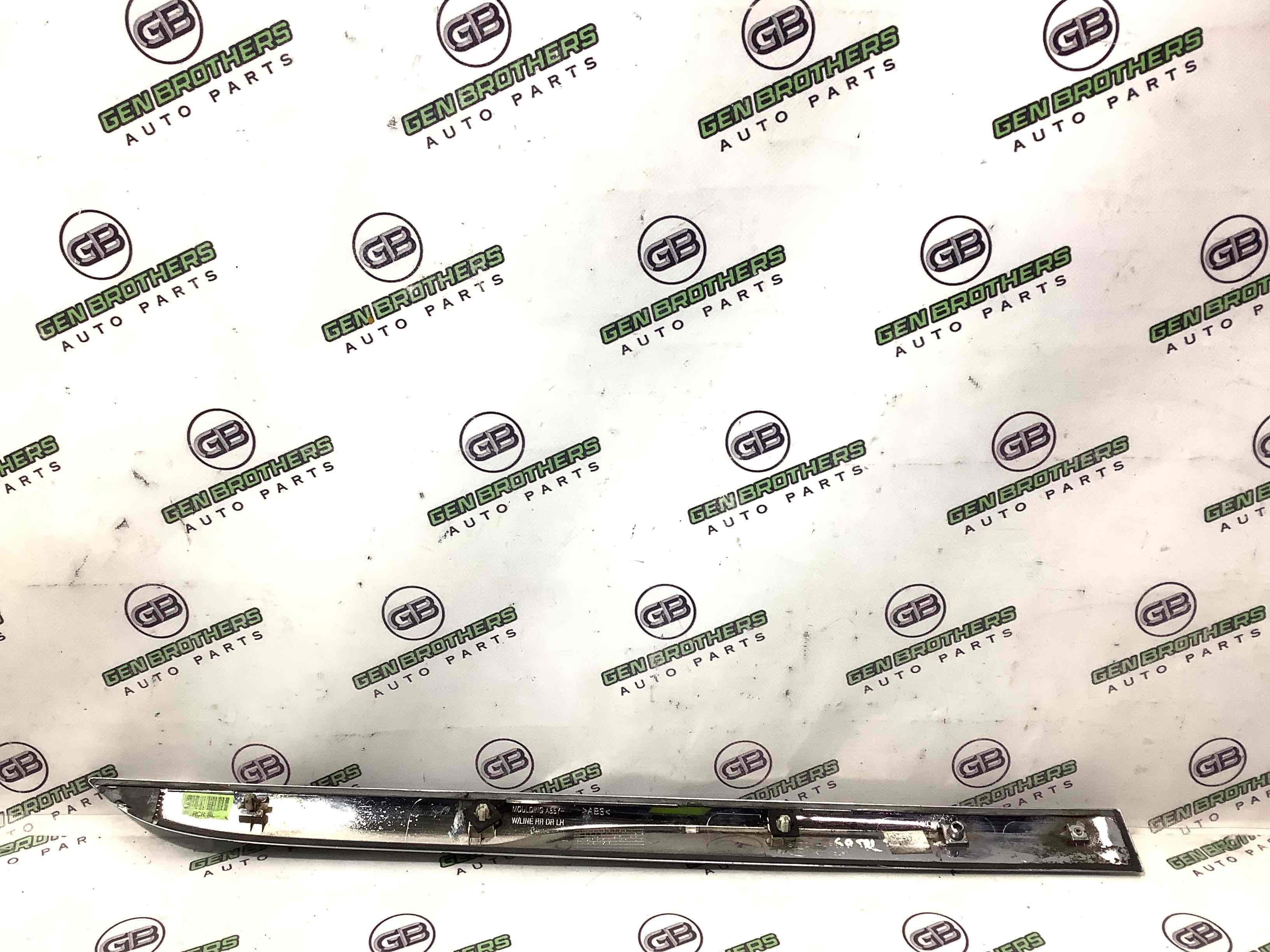 Молдинг двері задньої лівої