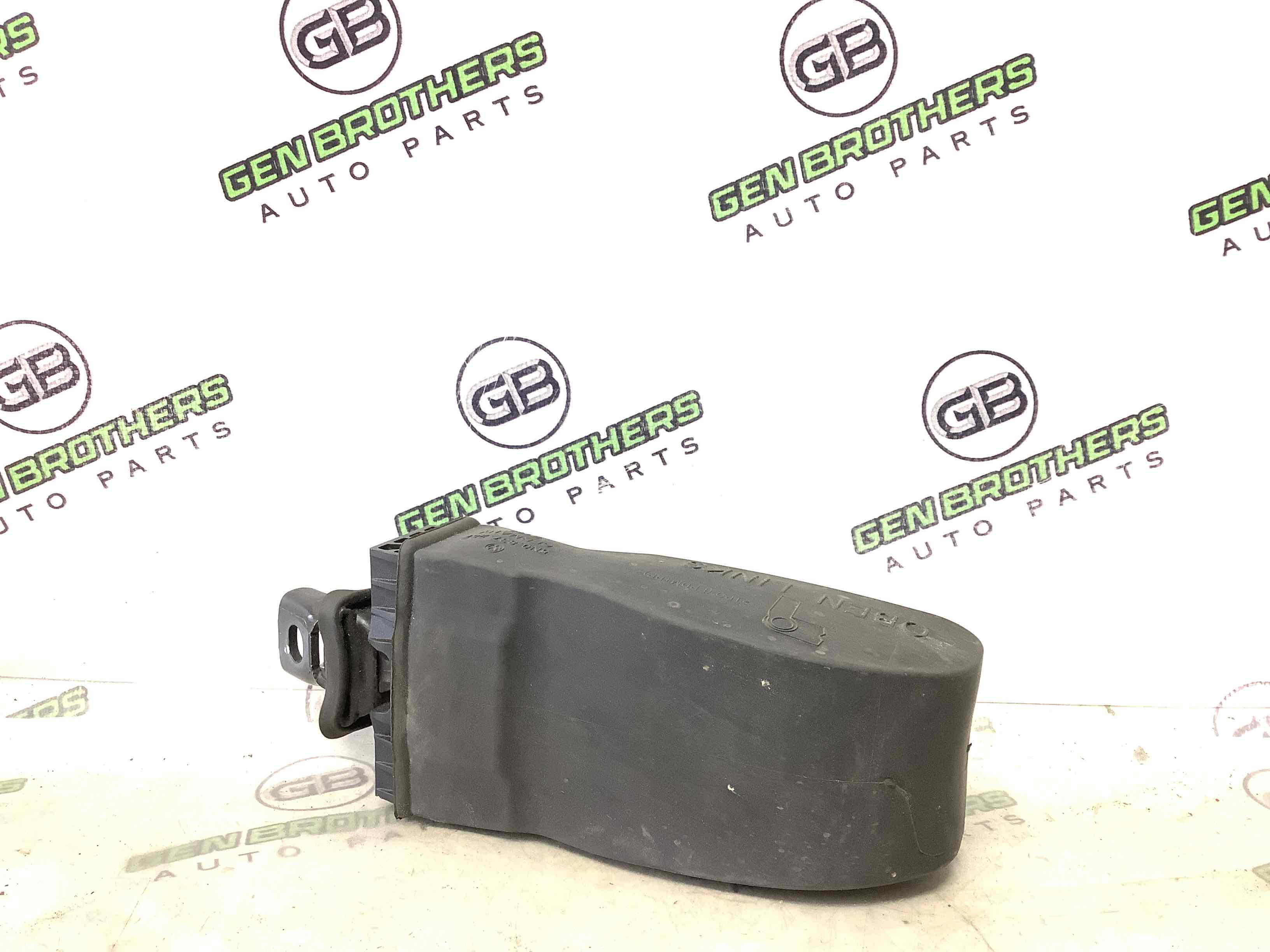 Обмежувач відчинення дверей