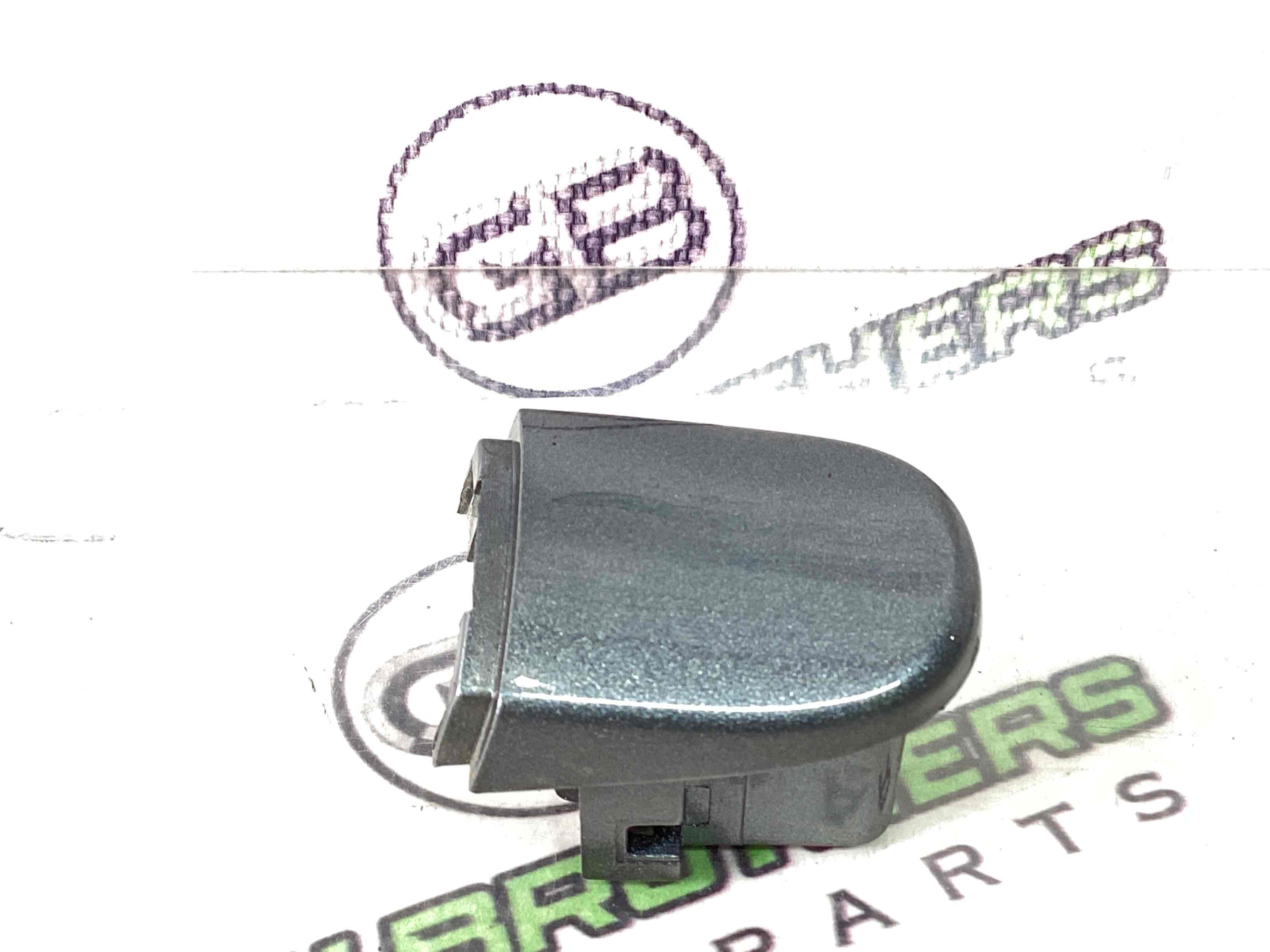 Заглушка ручки дверей