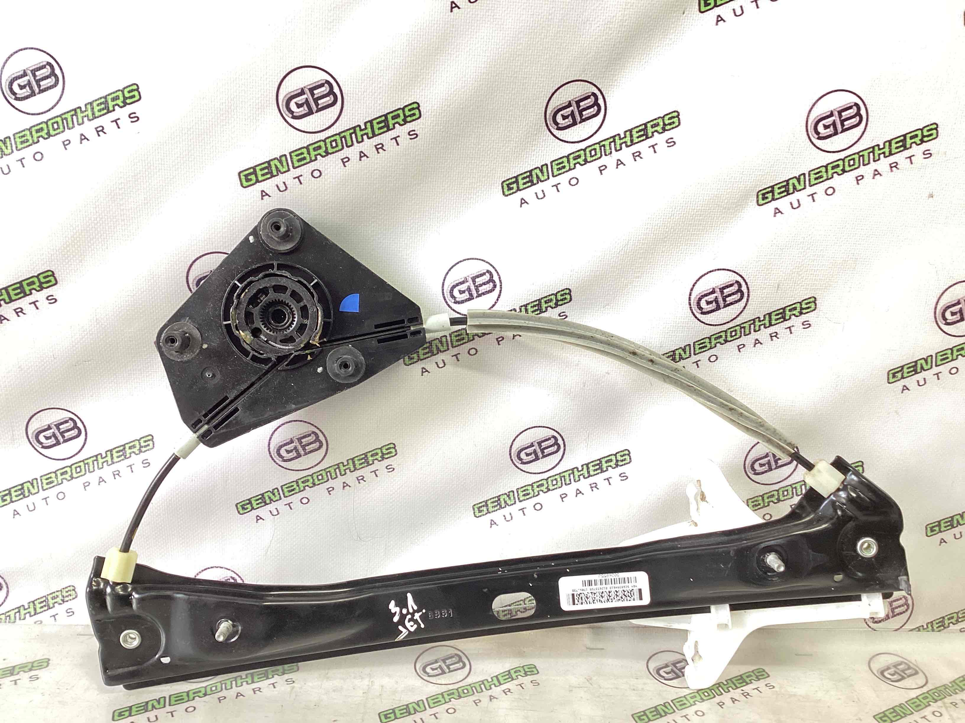 Склопідйомник задній лівий