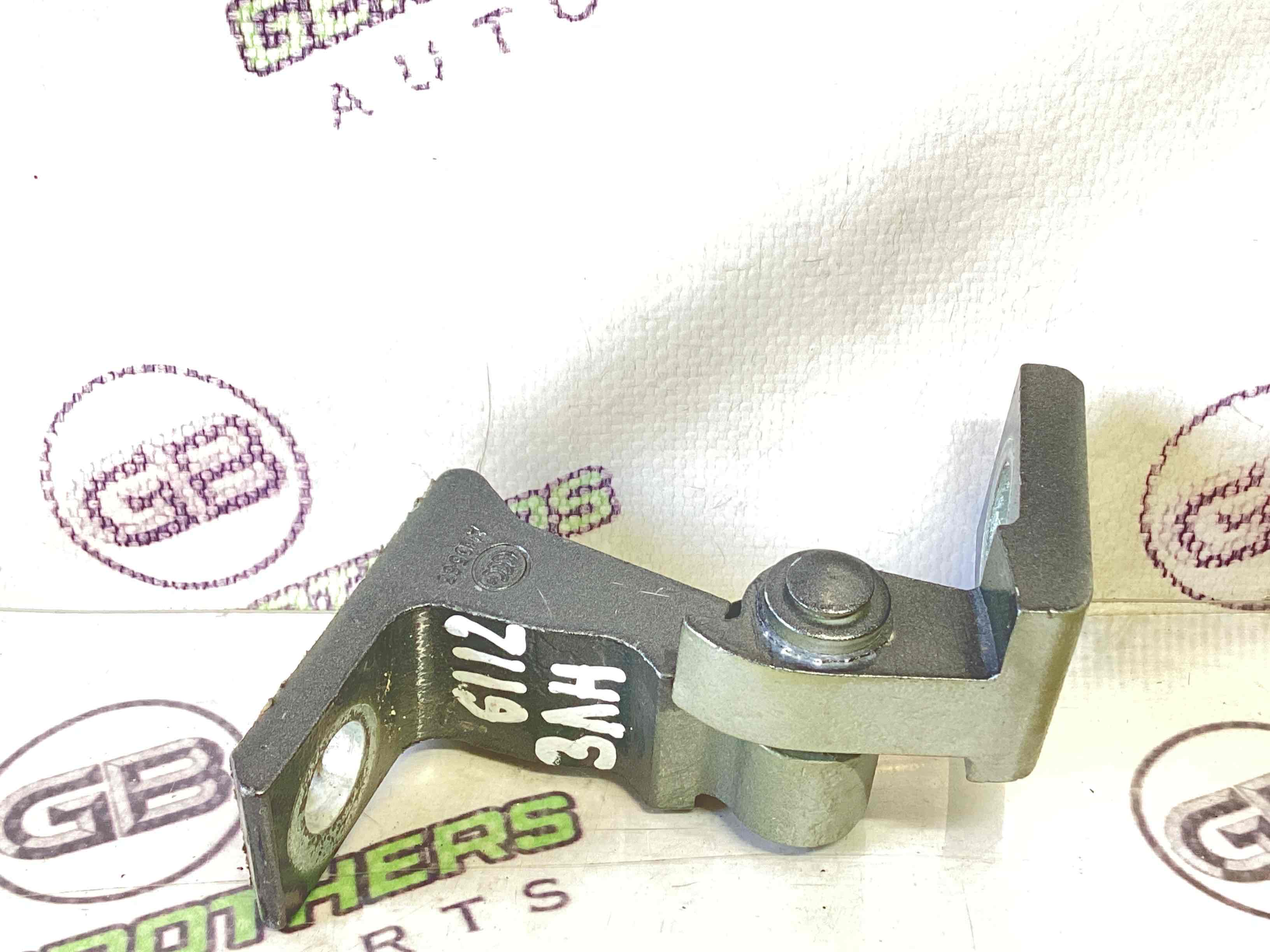 Петля двері, замок двері