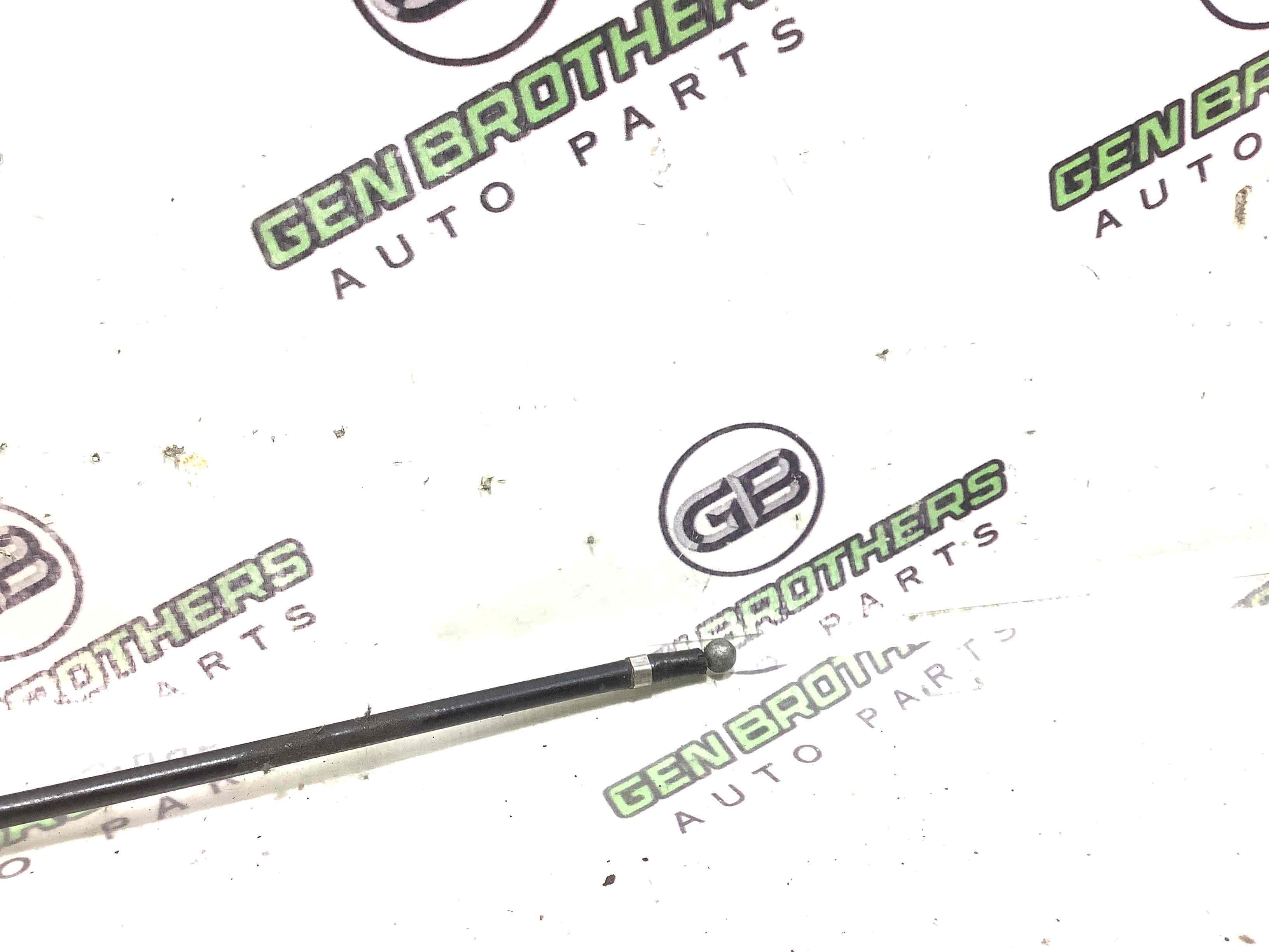 Замок капота, трос капота