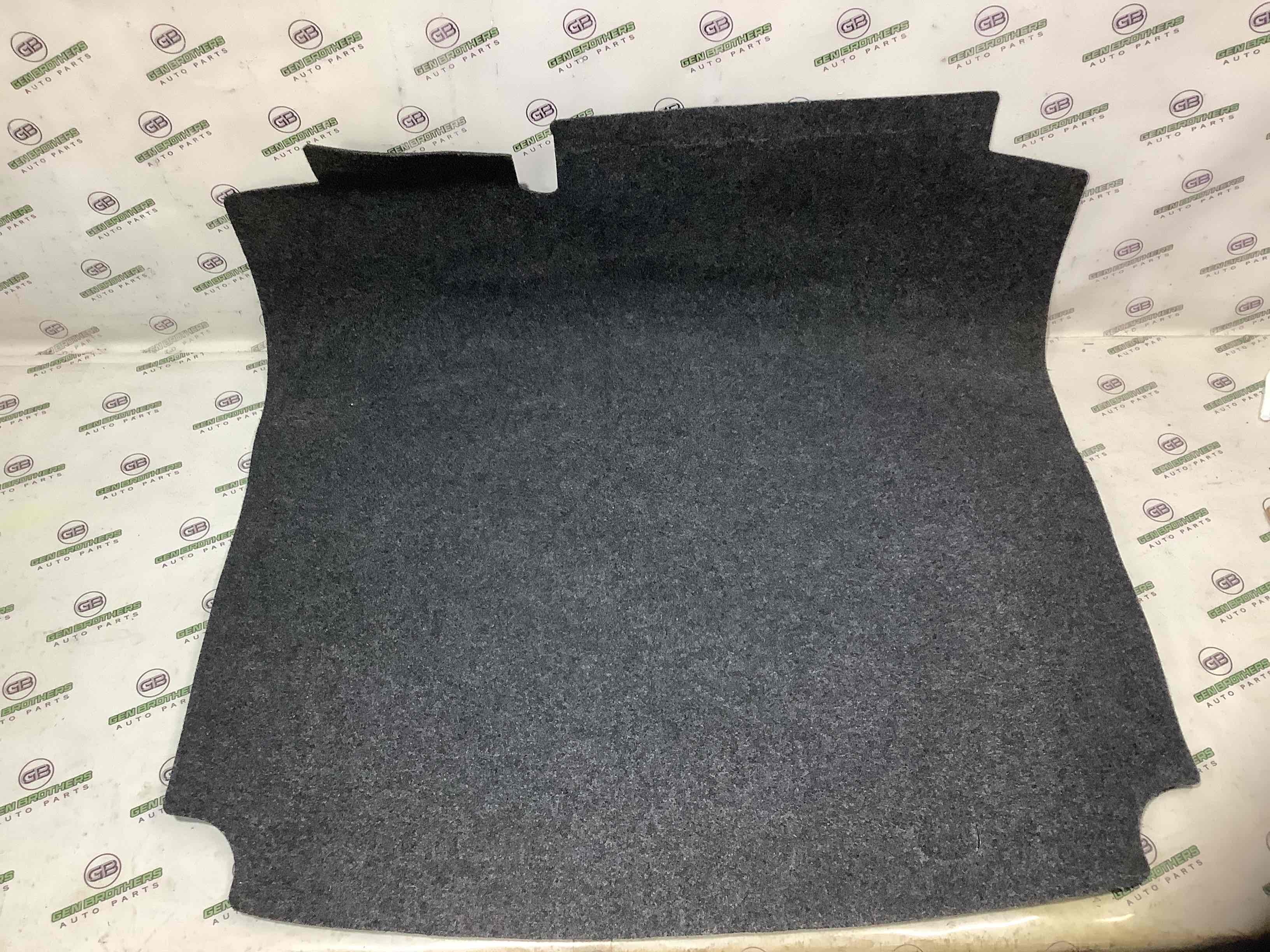 Підлогове покриття багажника, полиця багажника