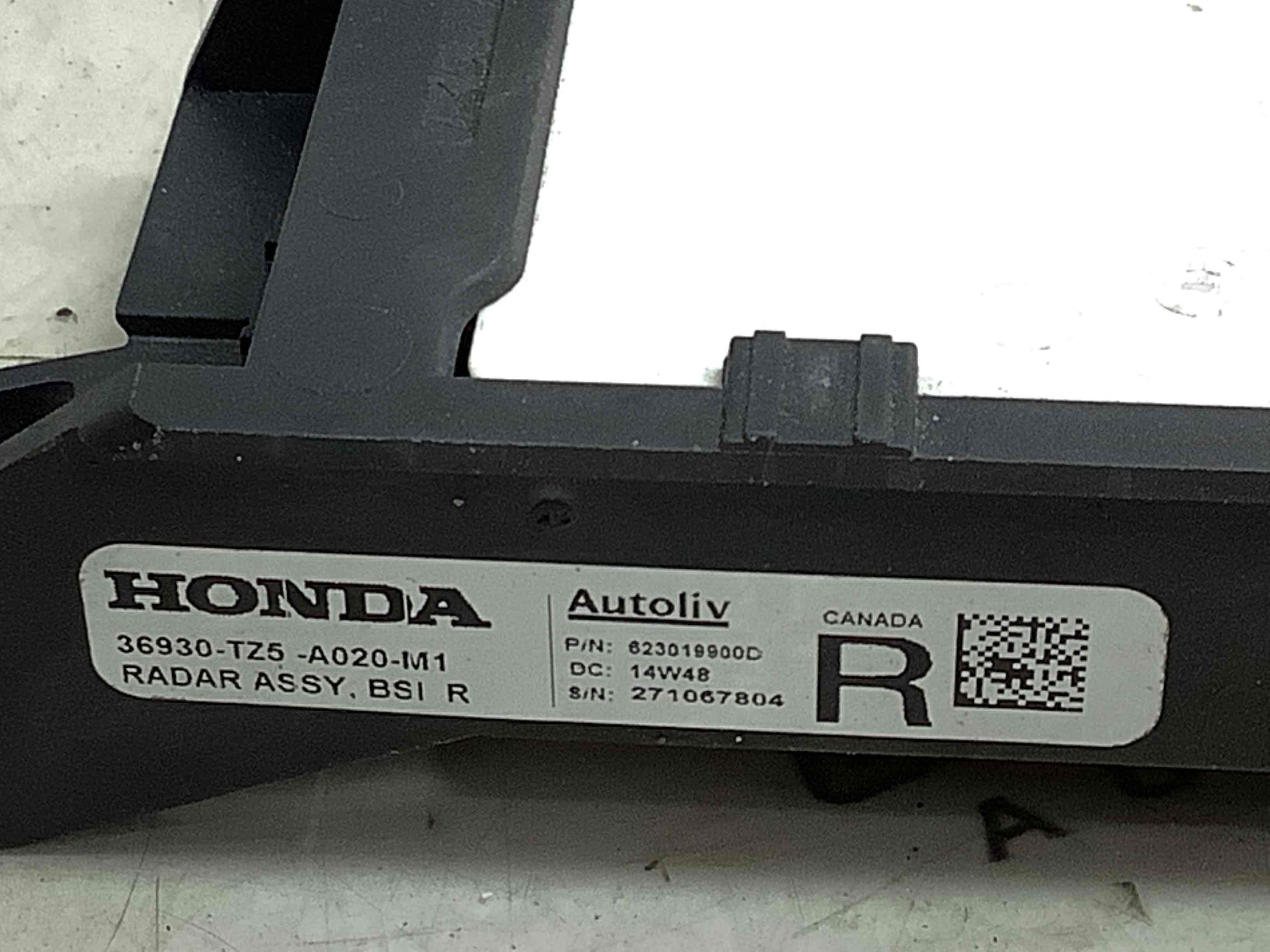 Датчик сліпої зони, кріплення датчика