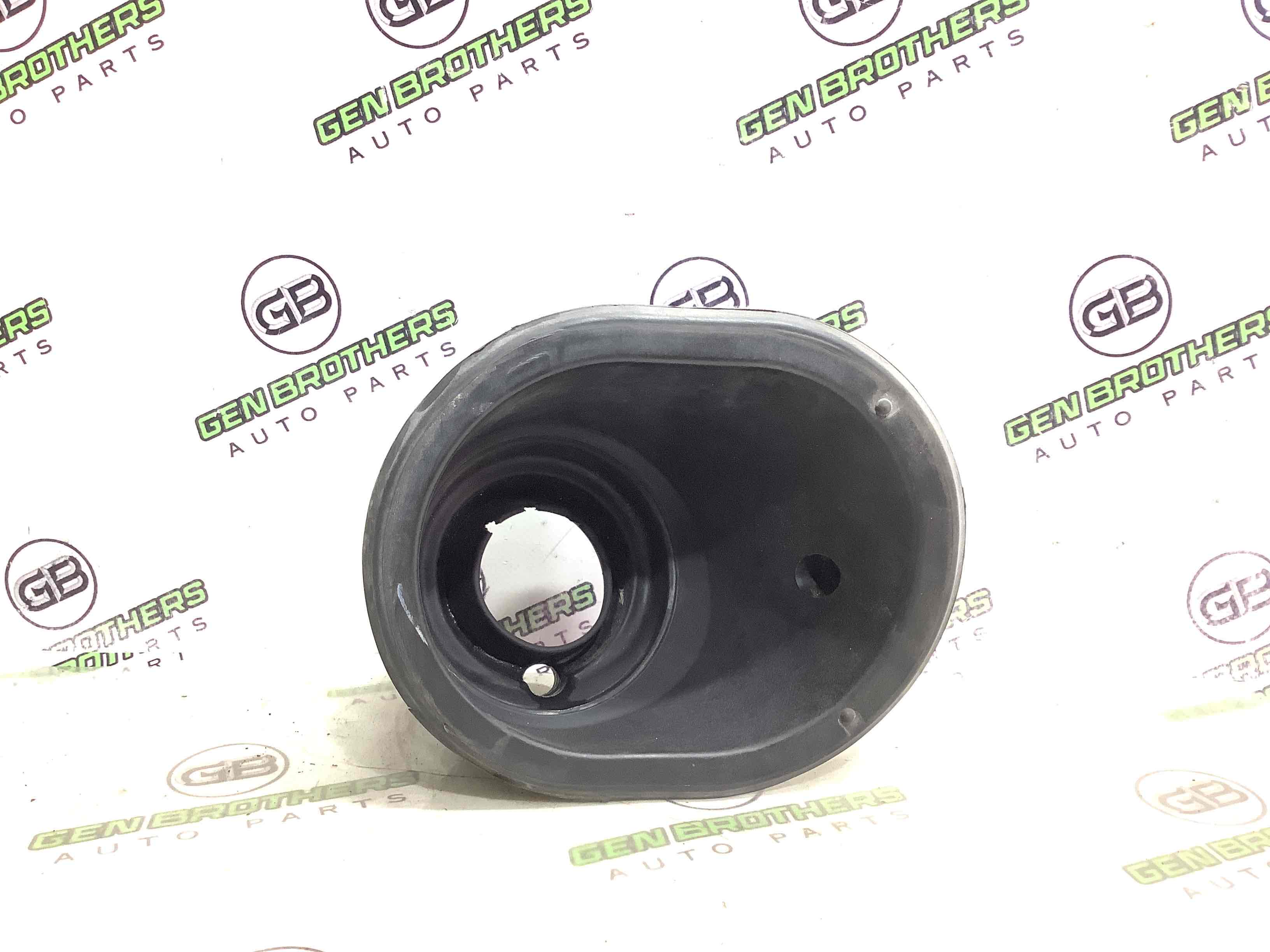 Лючок бензобака