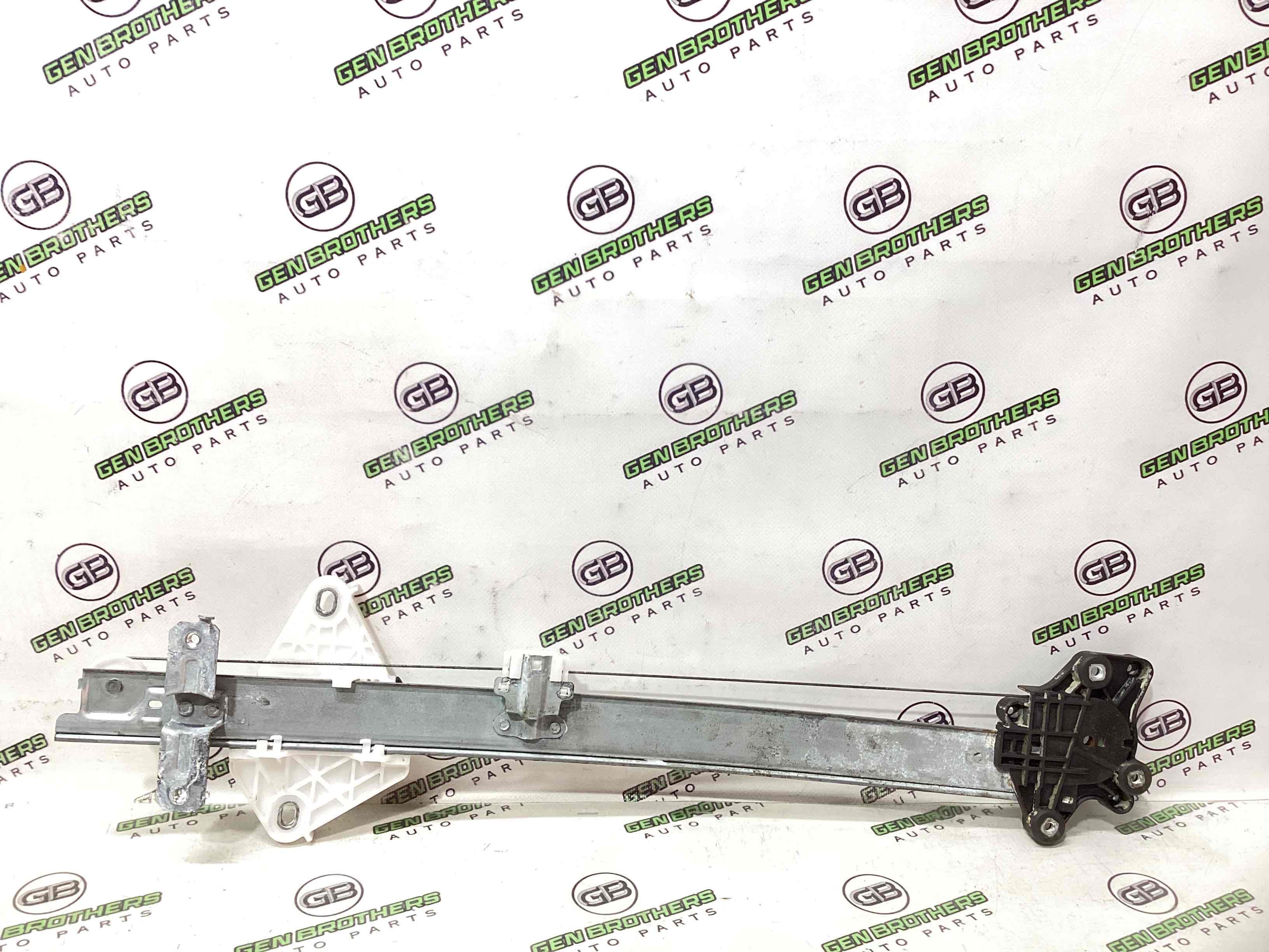 Склопідйомник задній лівий