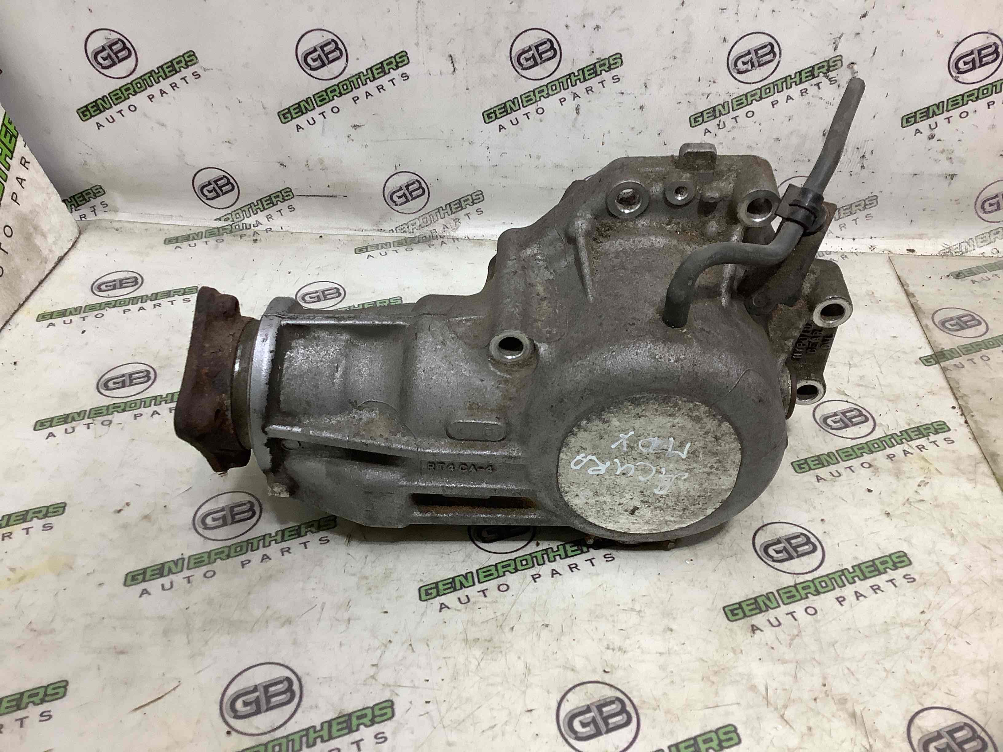 Редуктор переднього мосту