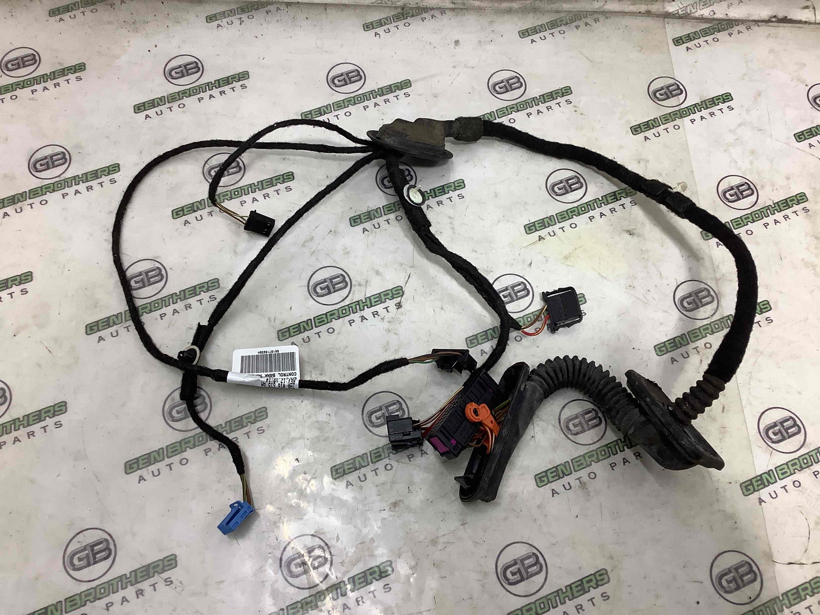 Електропроводка дверей, кришки багажника коса