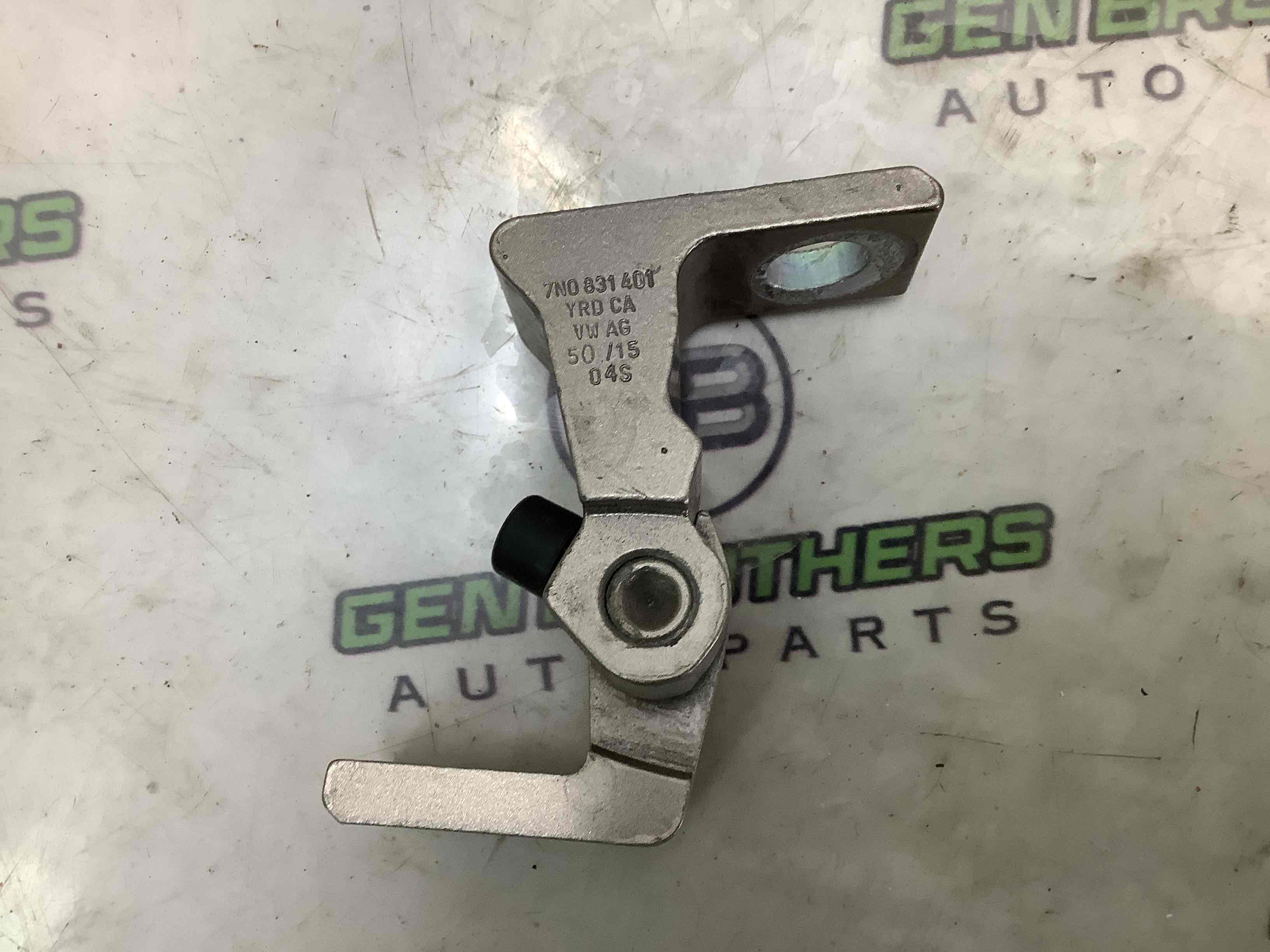 Петля двері, замок двері