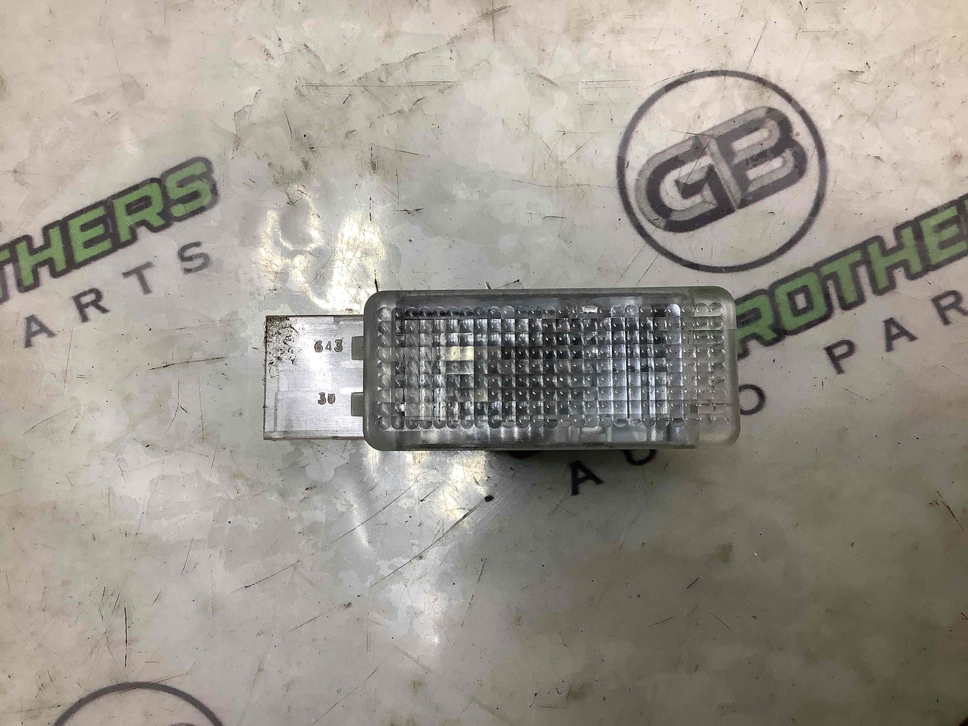 Ліхтар салонний, плафон