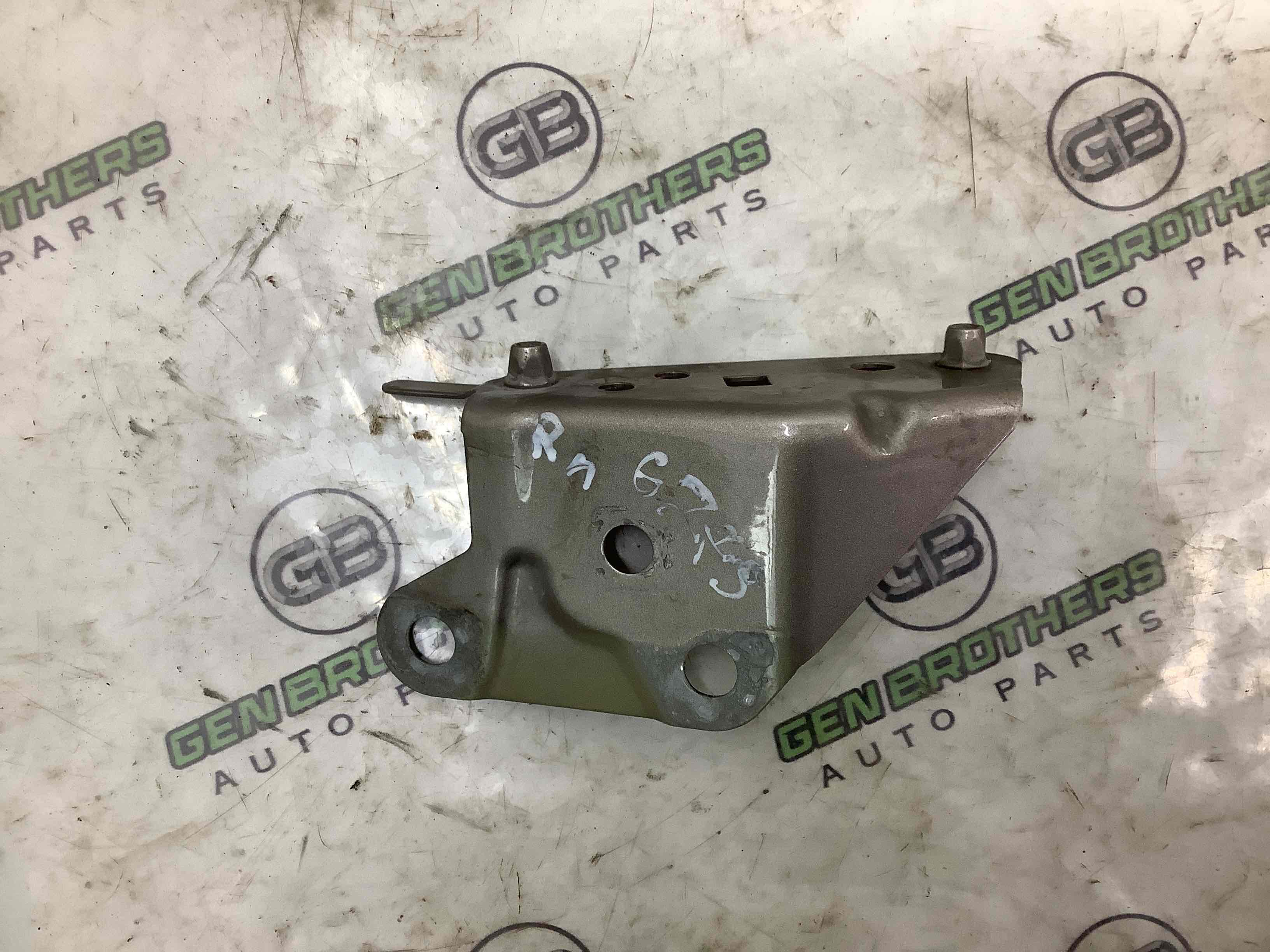 Кріплення крила