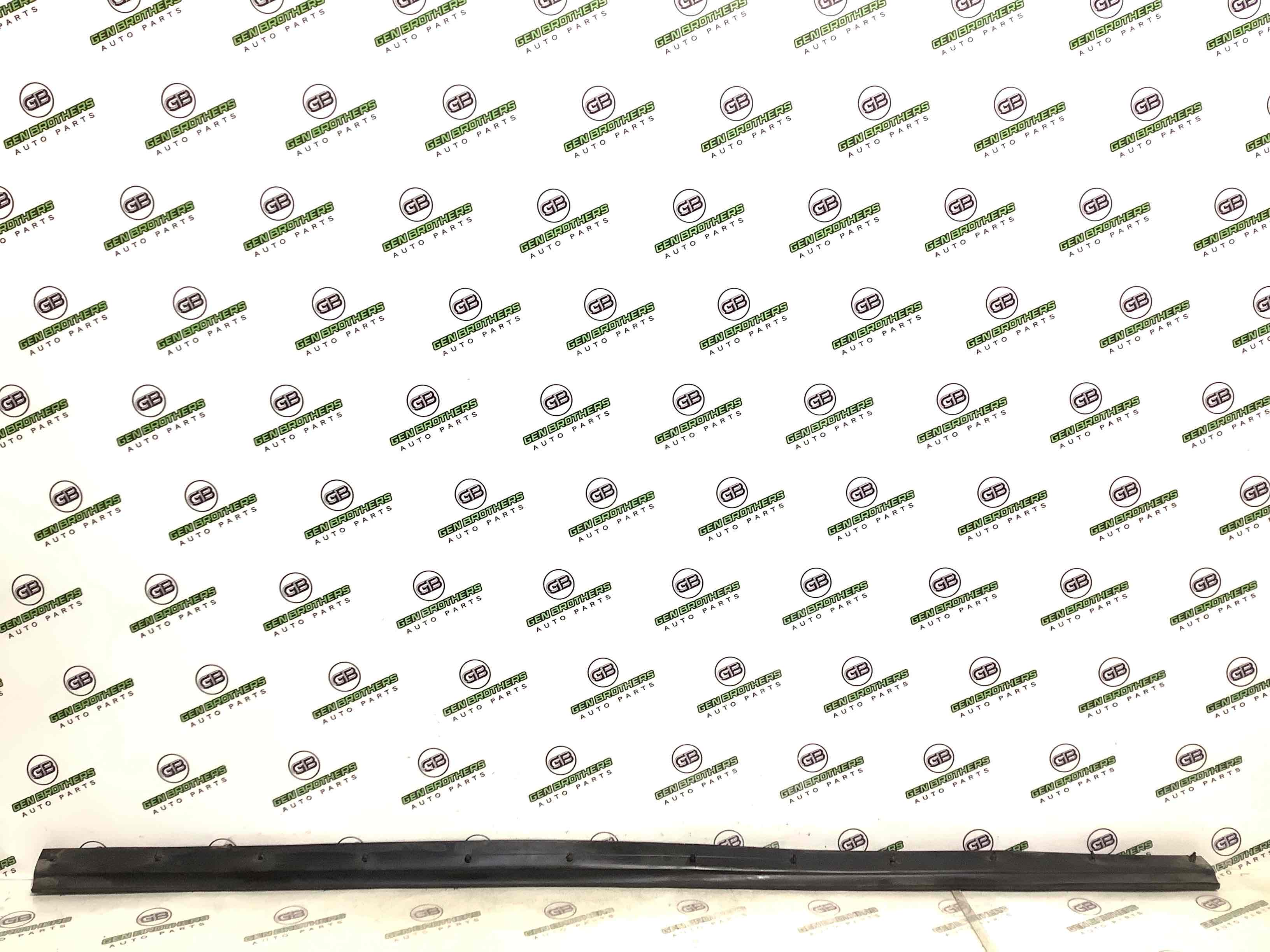 Ущільнювач капота, ізолятор, шуба