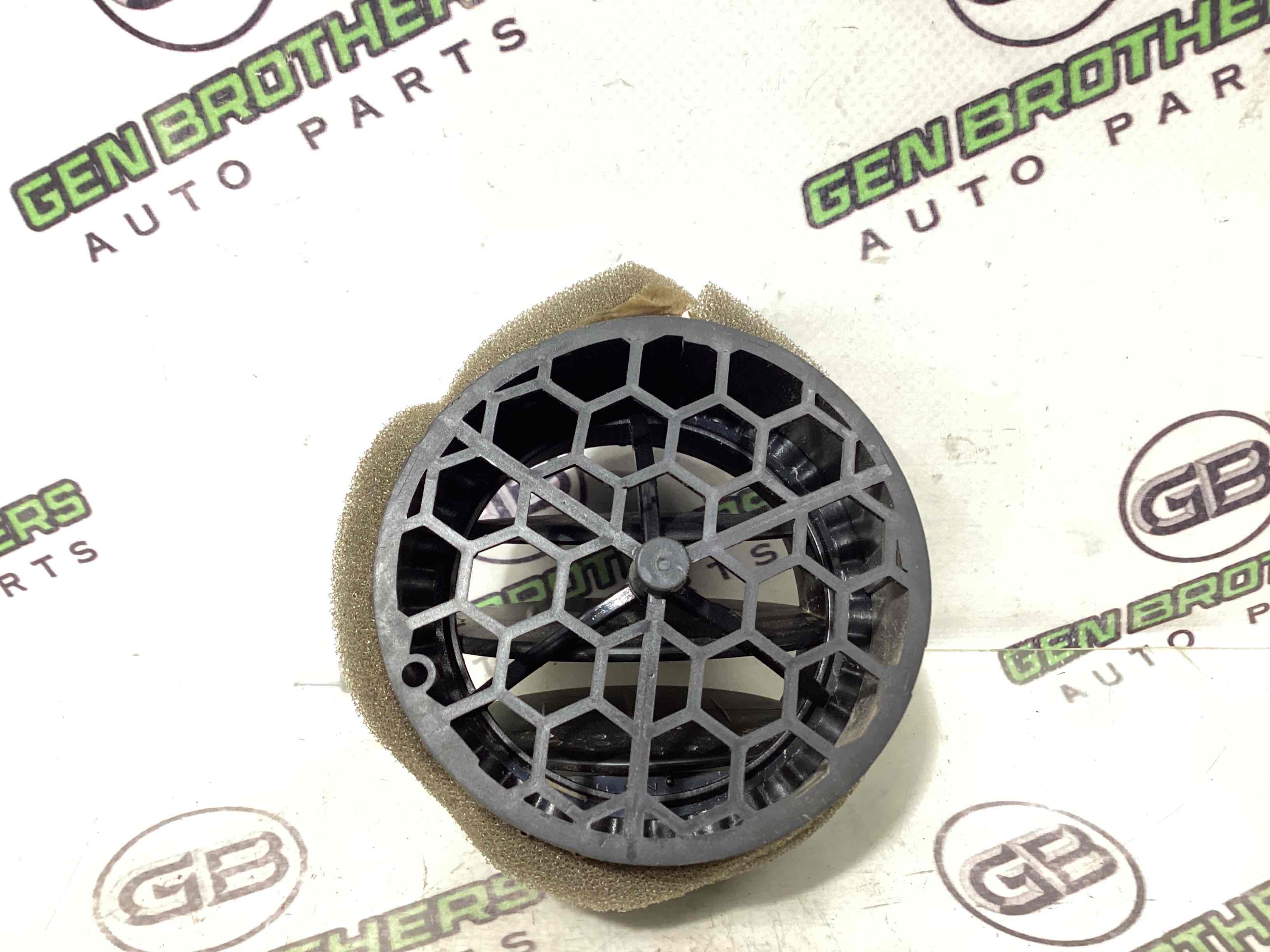 Дефлектор обдування салону