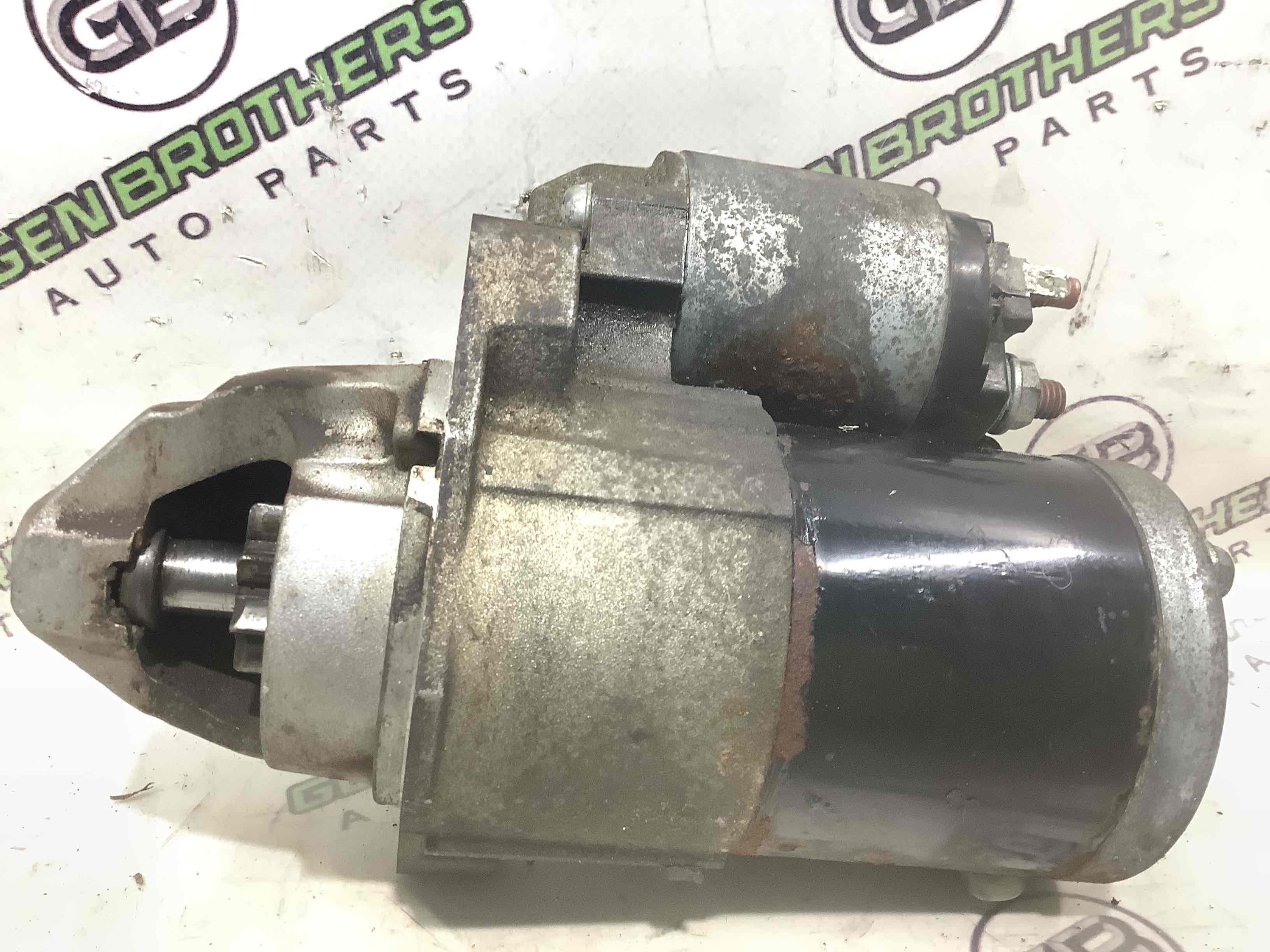 Стартер, кронштейн стартера