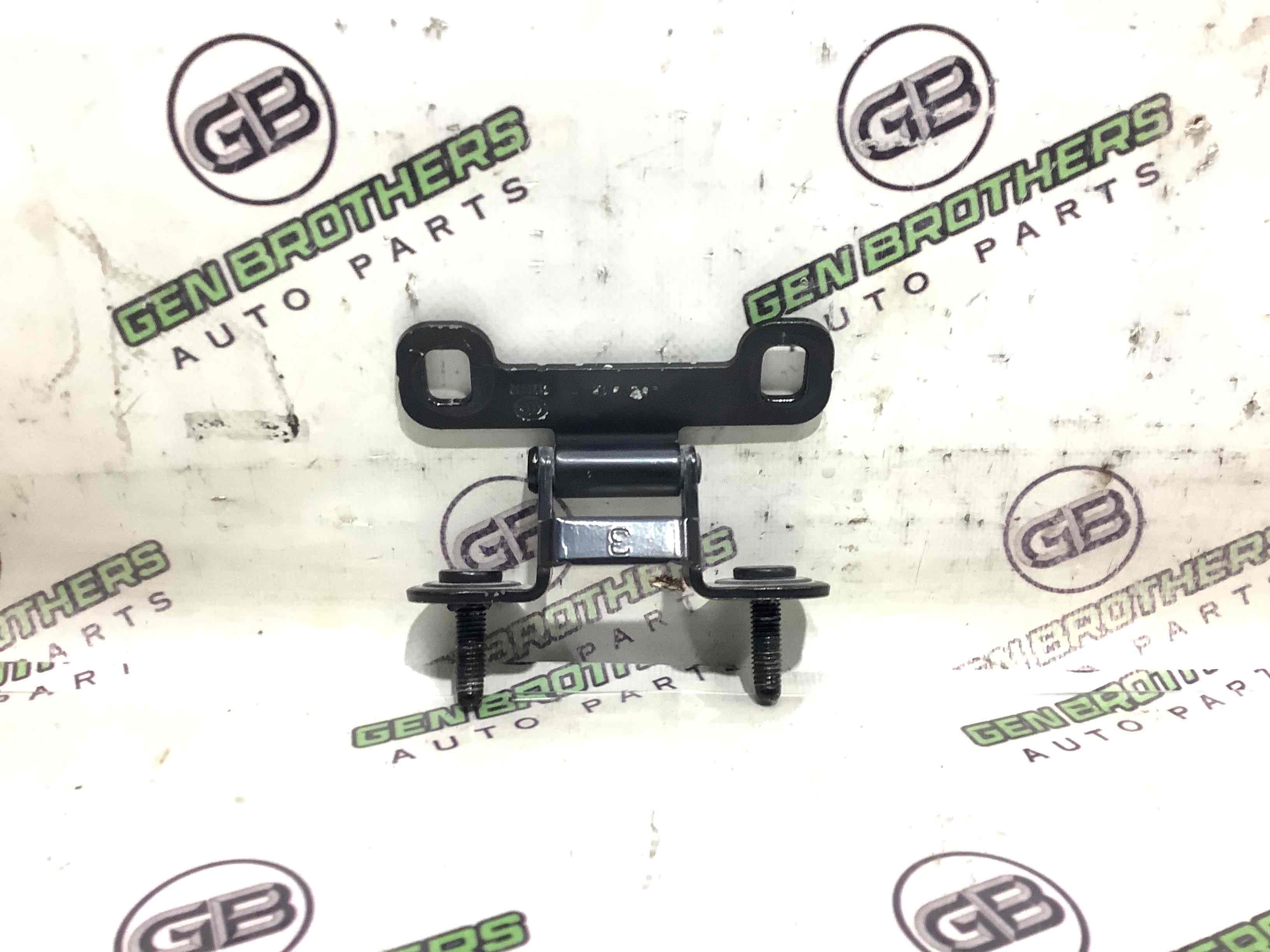 Петля крышки багажника, двери багажника