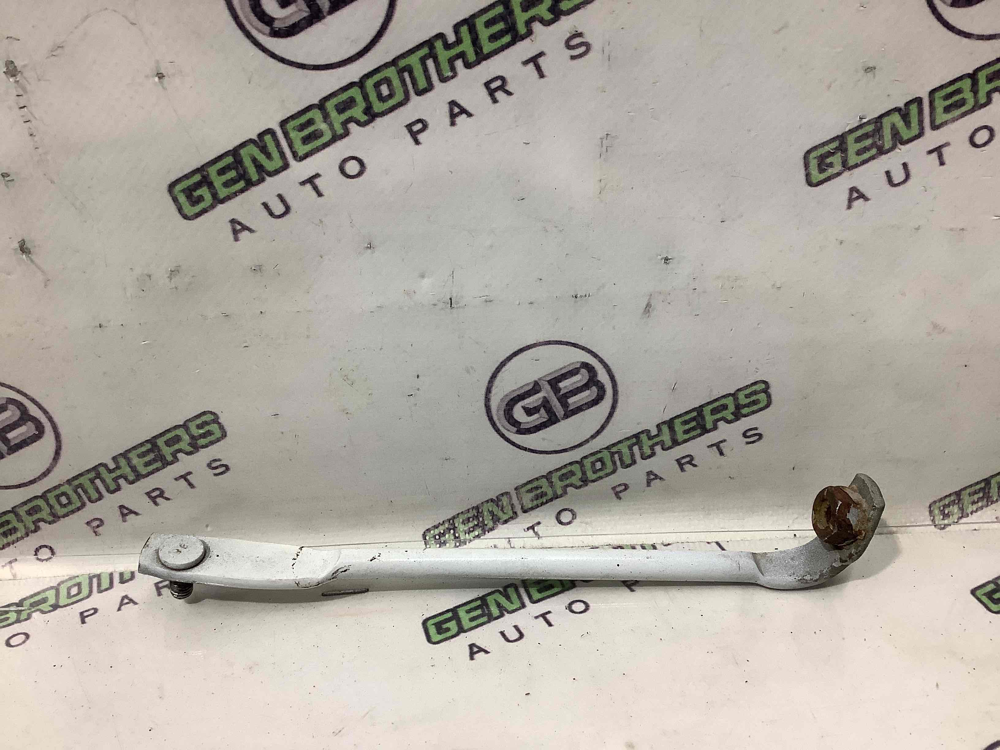 Крепление крыла