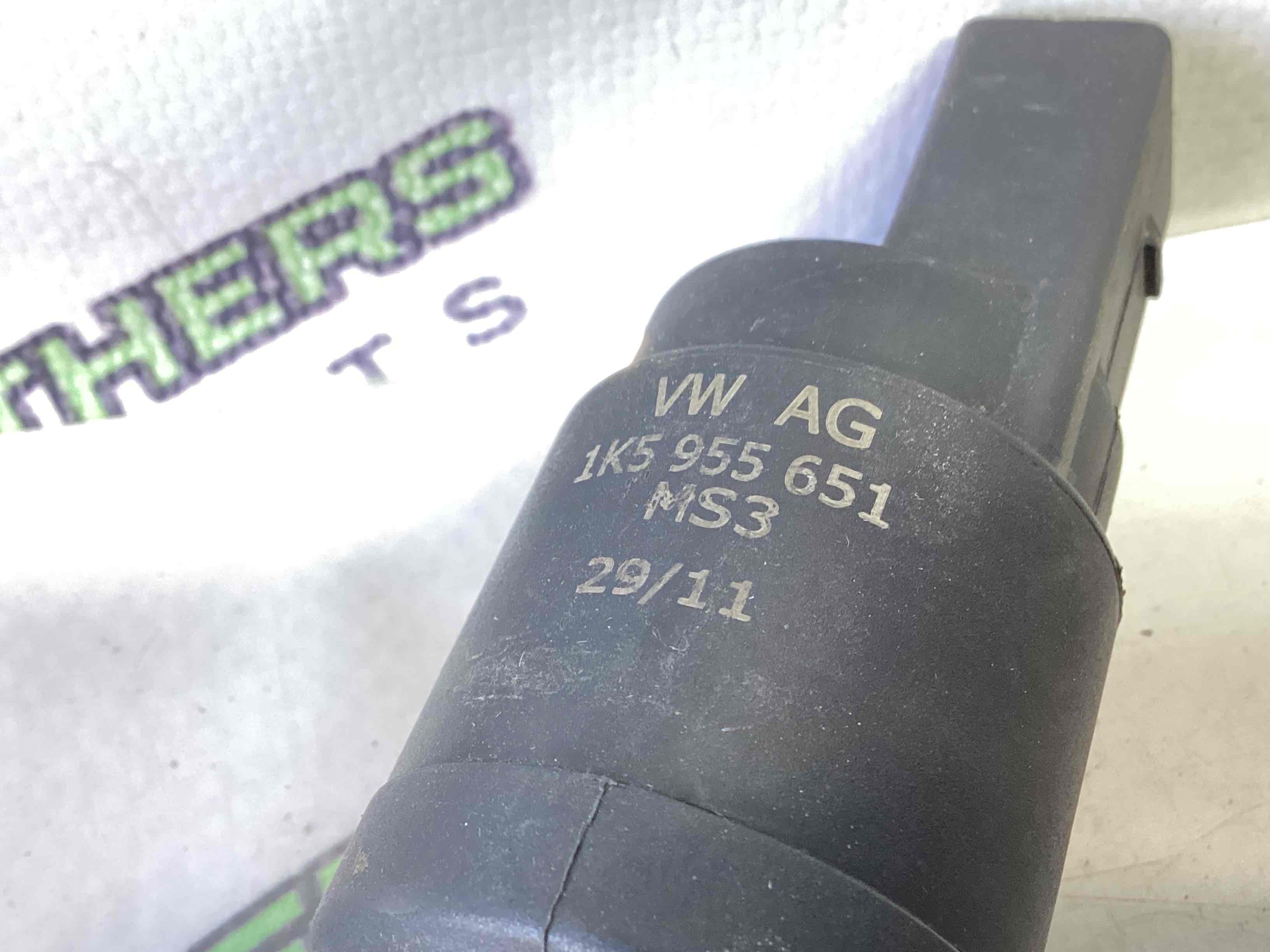 Форсунка омивача, насос омивача, шланг омивача