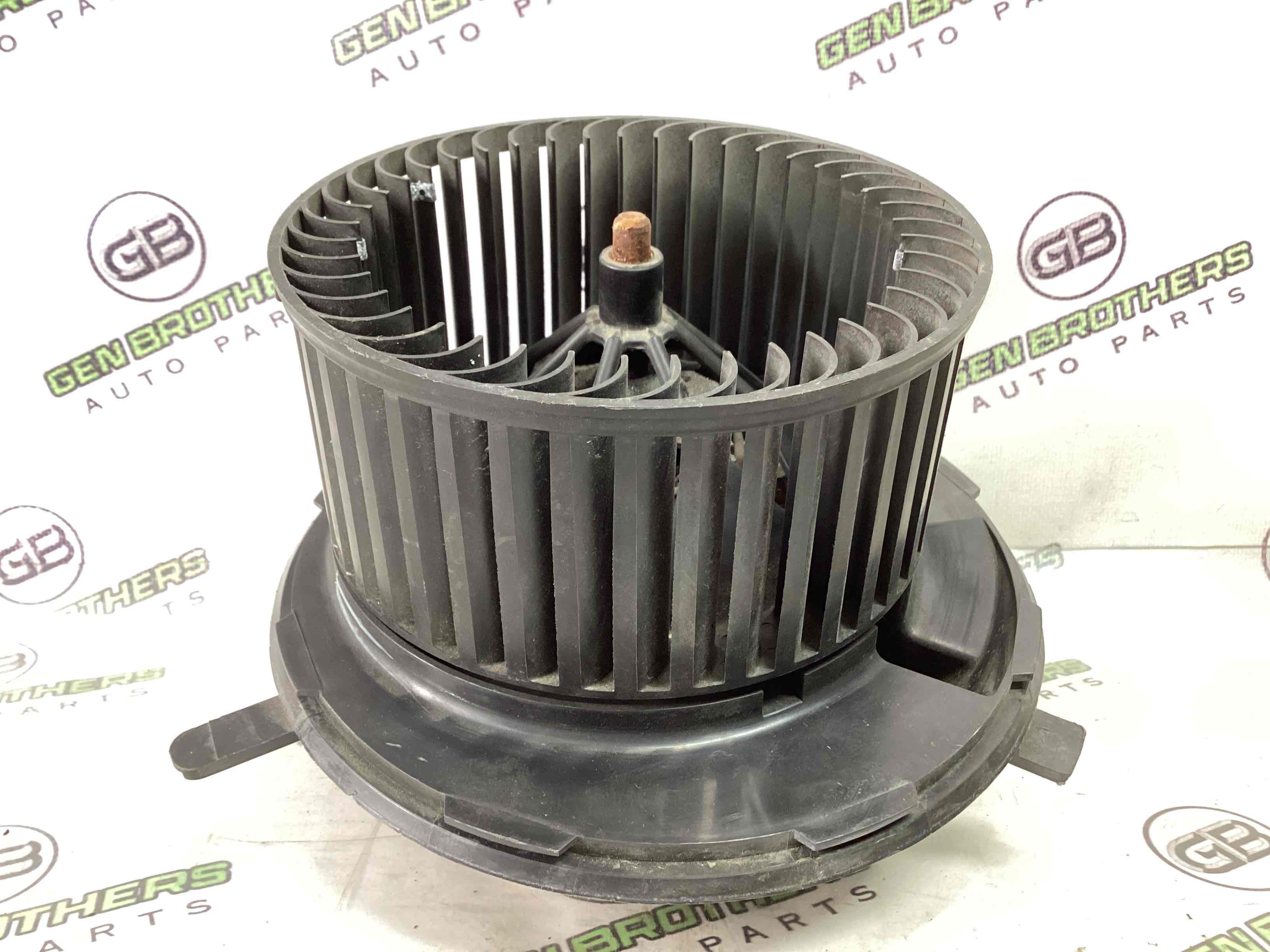 Мотор вентилятор пічки