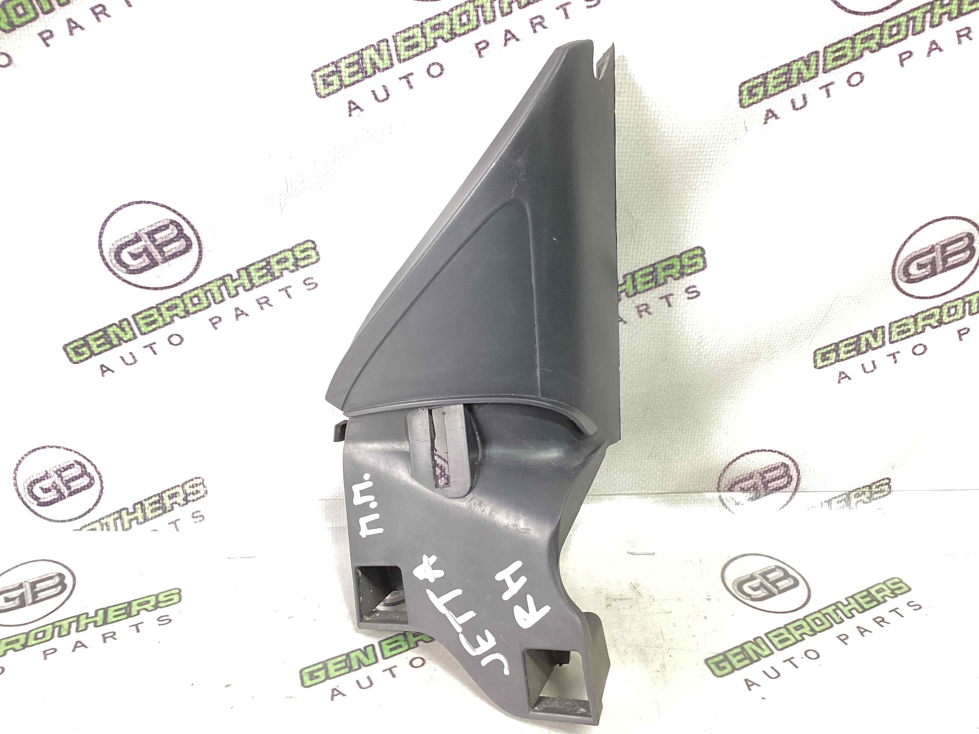 Корпус, накладка, кріплення правого дзеркала