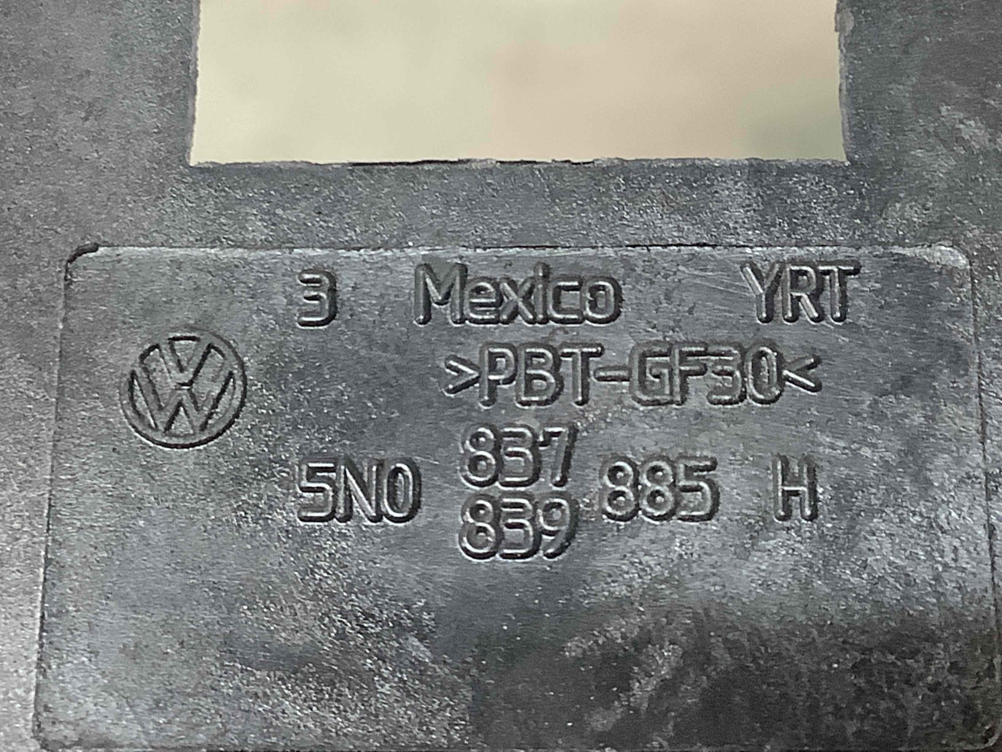 Кронштейн ручки дверей