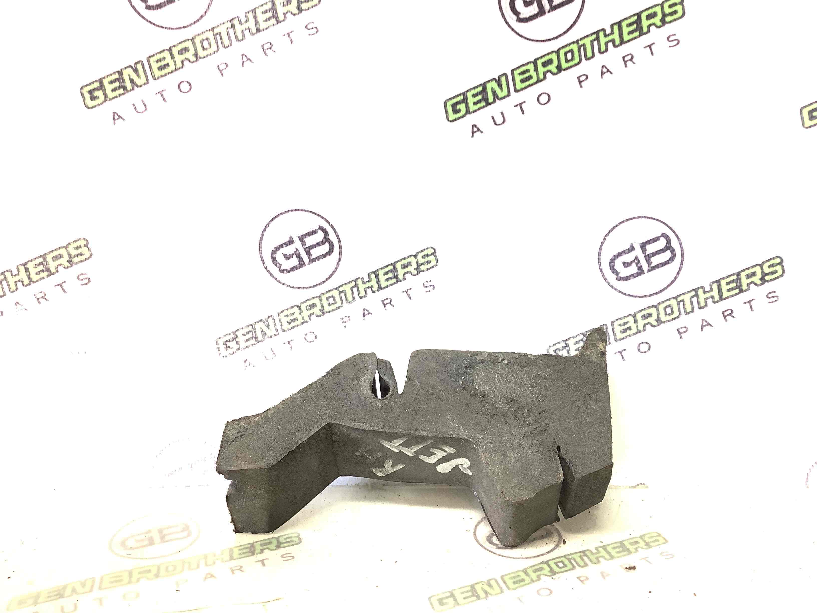 Ізолятор крила, ущільнювач та повітропровід крила