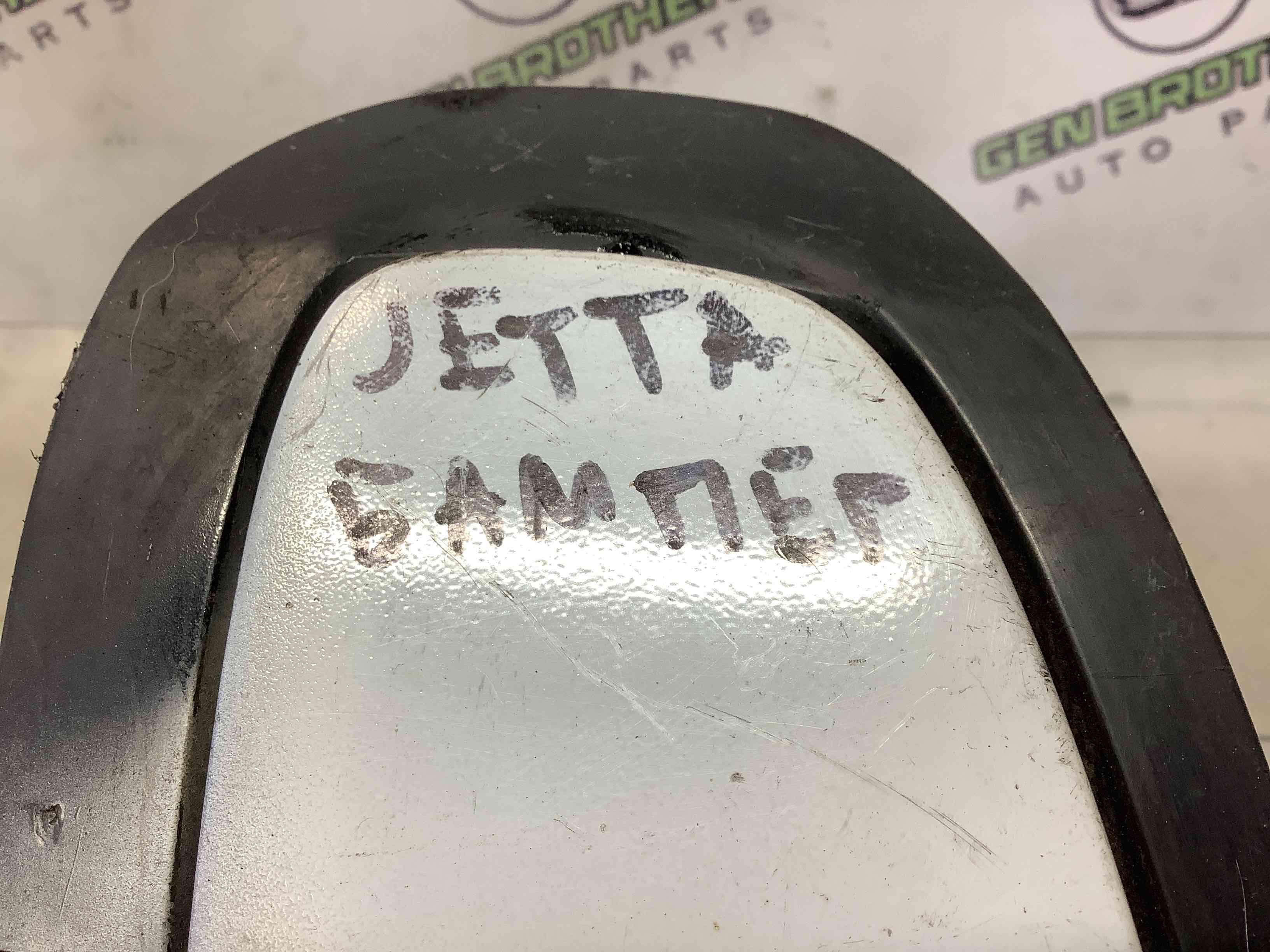 Заглушка, вставка решітка в бампер