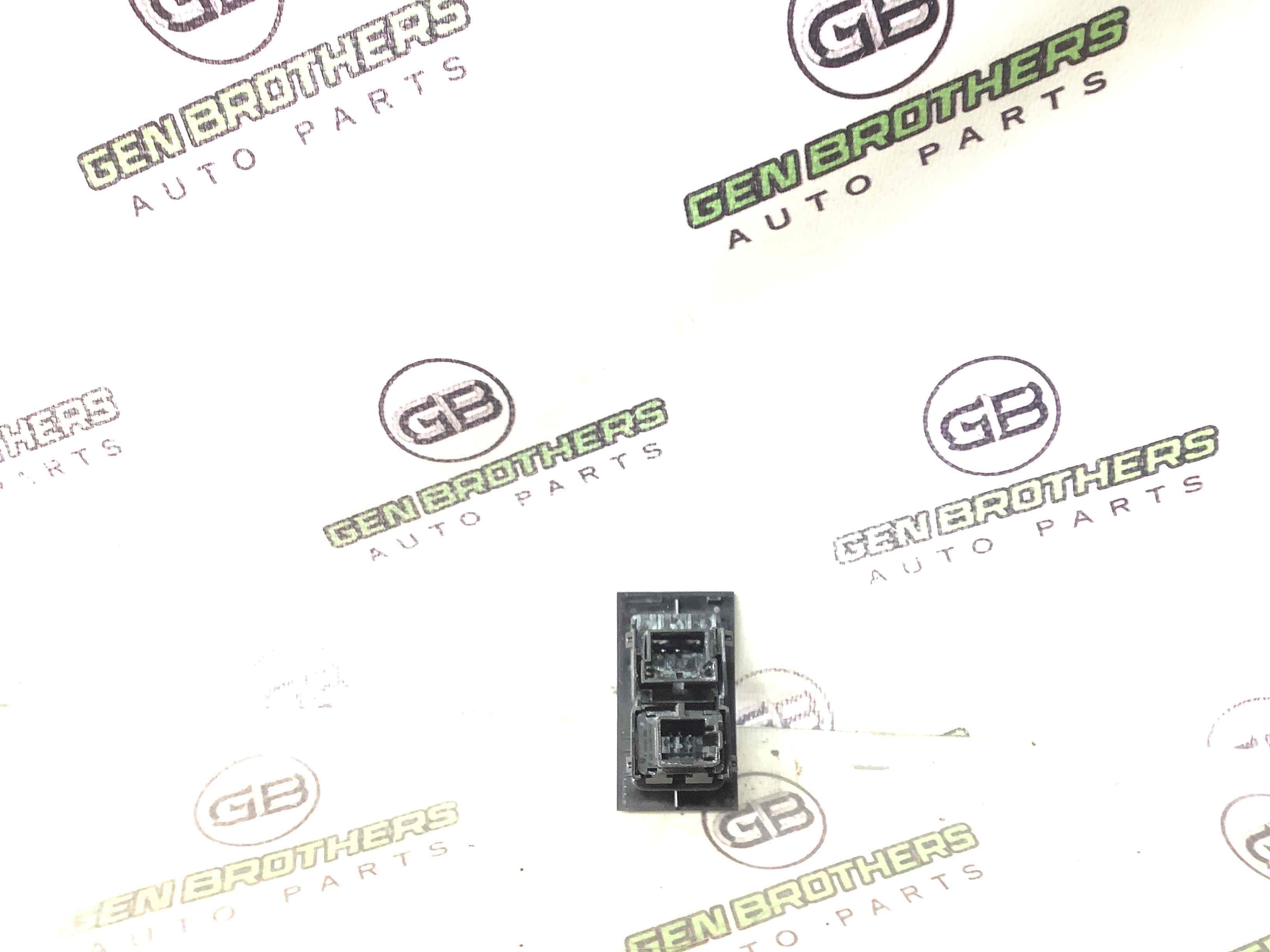 Кнопка аварійної сигналізації