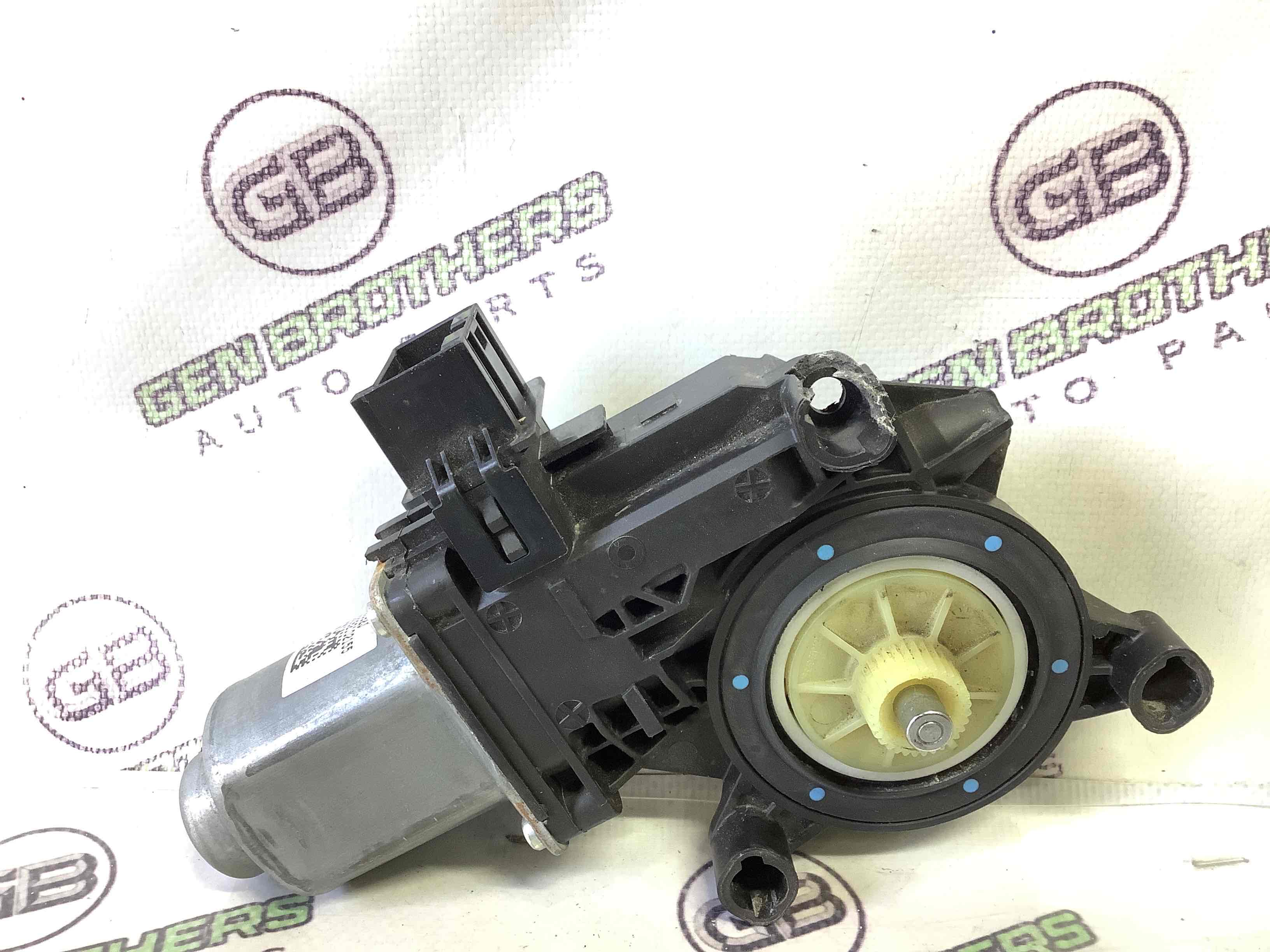 Моторчик склопідйомника